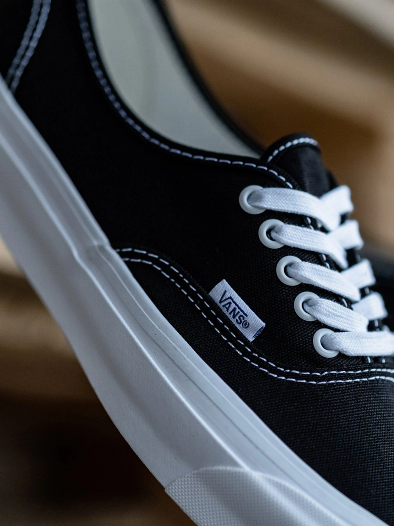 Кеды Vans OG Authentic LX модель VN0A4BV91WX1 Фото
