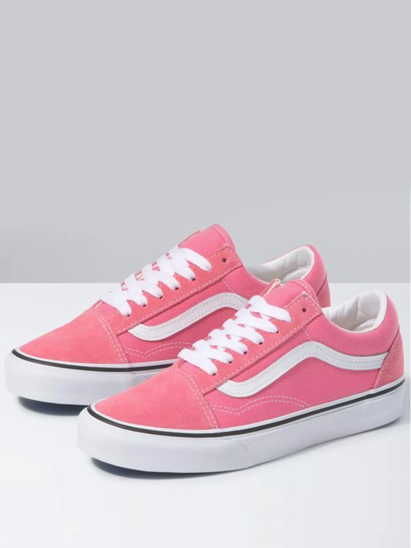 Кеды Vans Old Skool модель VN0A3WKTUR11 Кеды Vans Old Skool модель VN0A3WKTUR11 Фото
