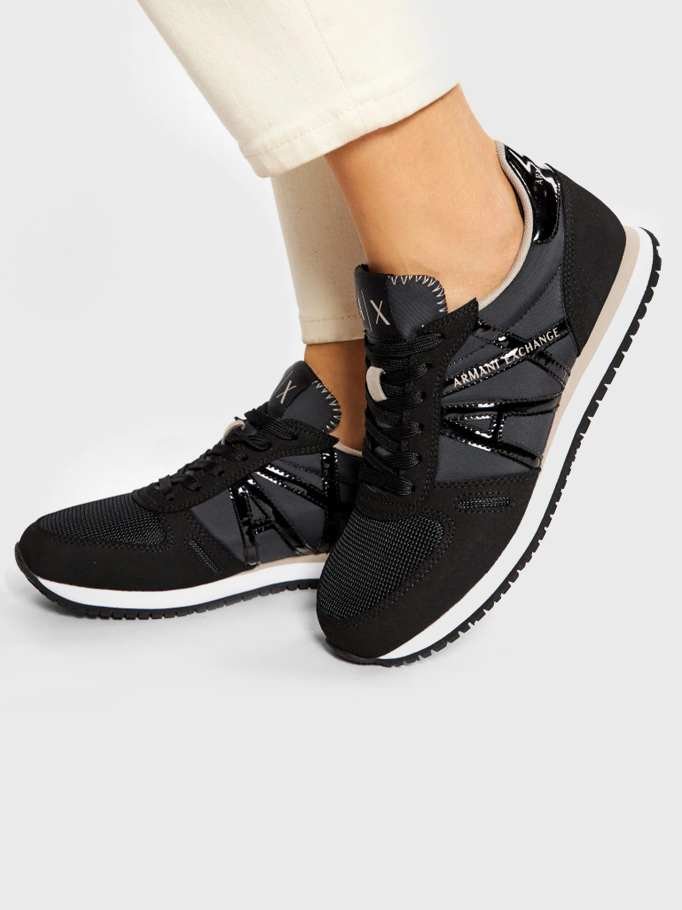 Кроссовки Armani Exchange модель XDX031-XCC62-K516 Кроссовки Armani Exchange модель XDX031-XCC62-K516 Фото