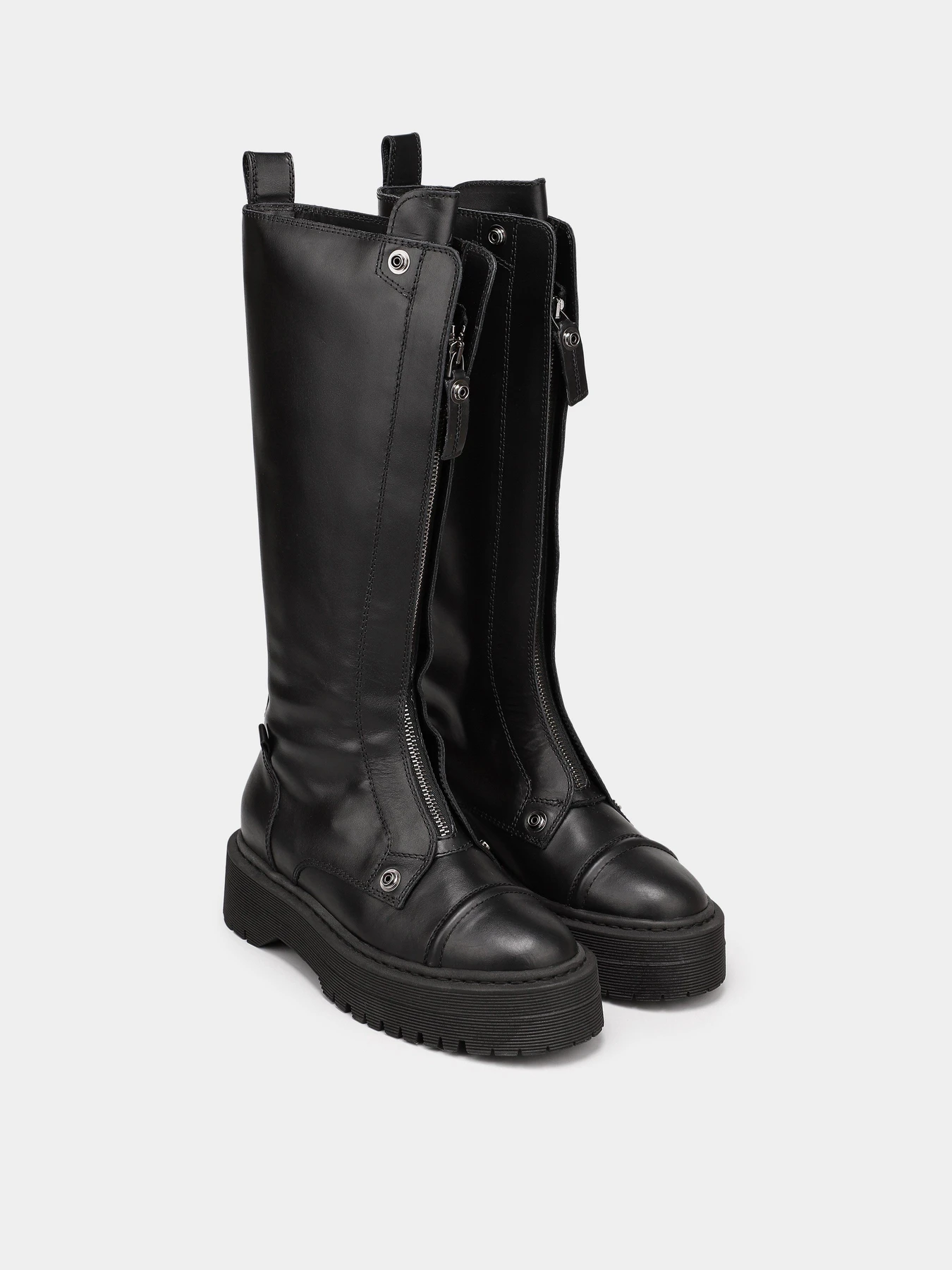 Ботинки и сапоги Armani Exchange модель XDO008-XV402-00002 Ботинки и сапоги Armani Exchange модель XDO008-XV402-00002 Фото