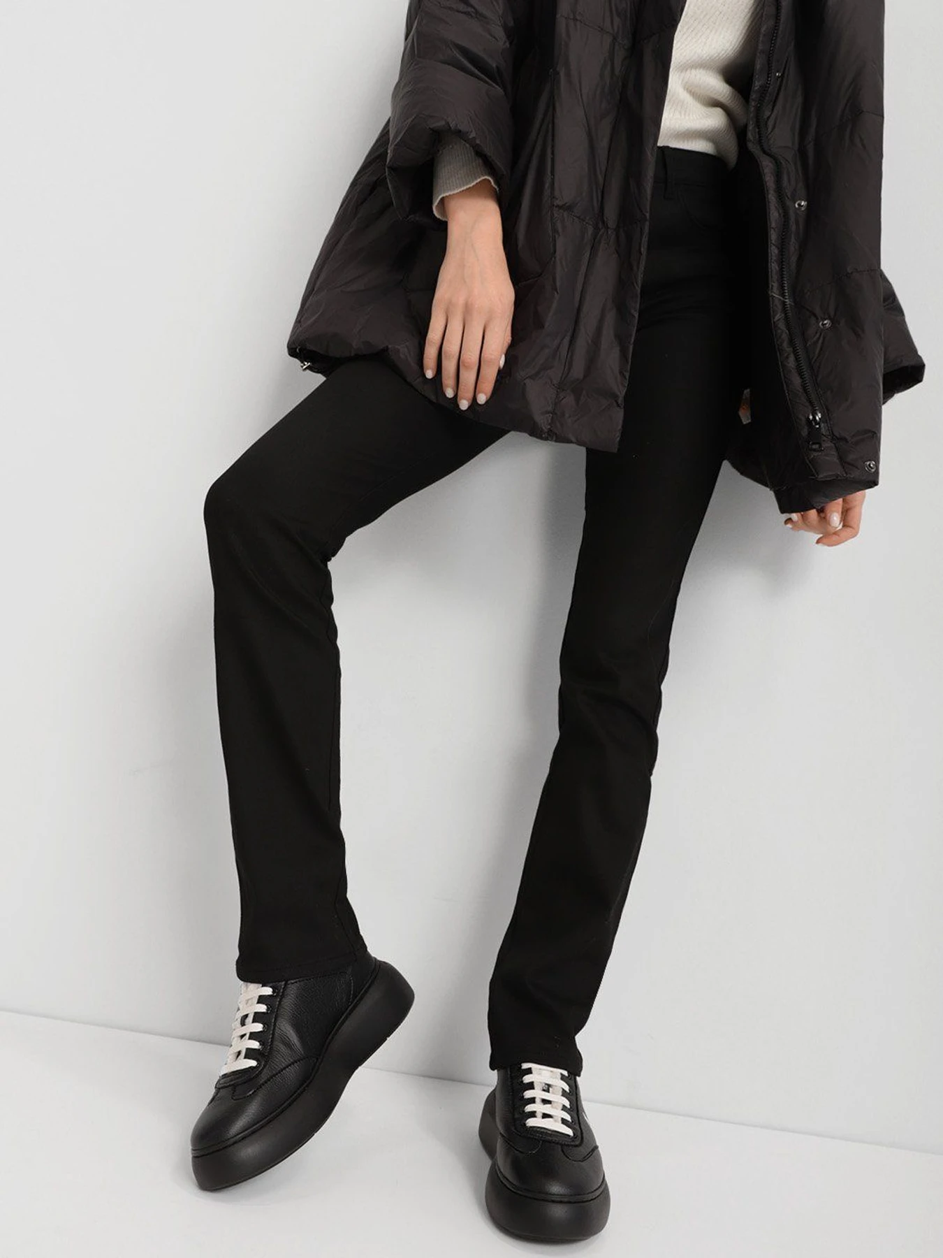 Кроссовки Armani Exchange модель XDX067-XV399-00002 Кроссовки Armani Exchange модель XDX067-XV399-00002 Фото