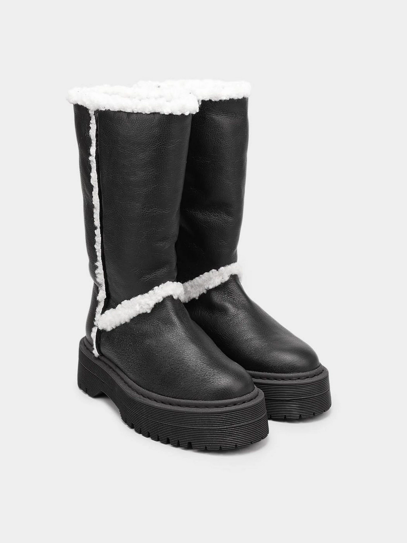 Ботинки и сапоги Armani Exchange модель XDO007-XV401-N642 Фото