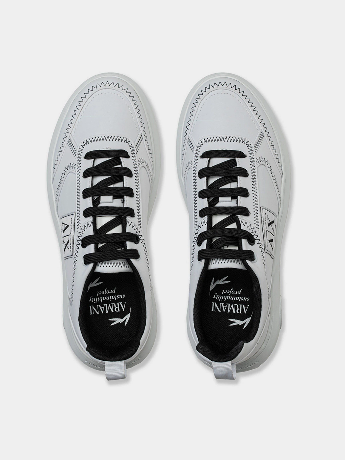 Кроссовки Armani Exchange модель XDX077-XV411-00152 Кроссовки Armani Exchange модель XDX077-XV411-00152 Фото