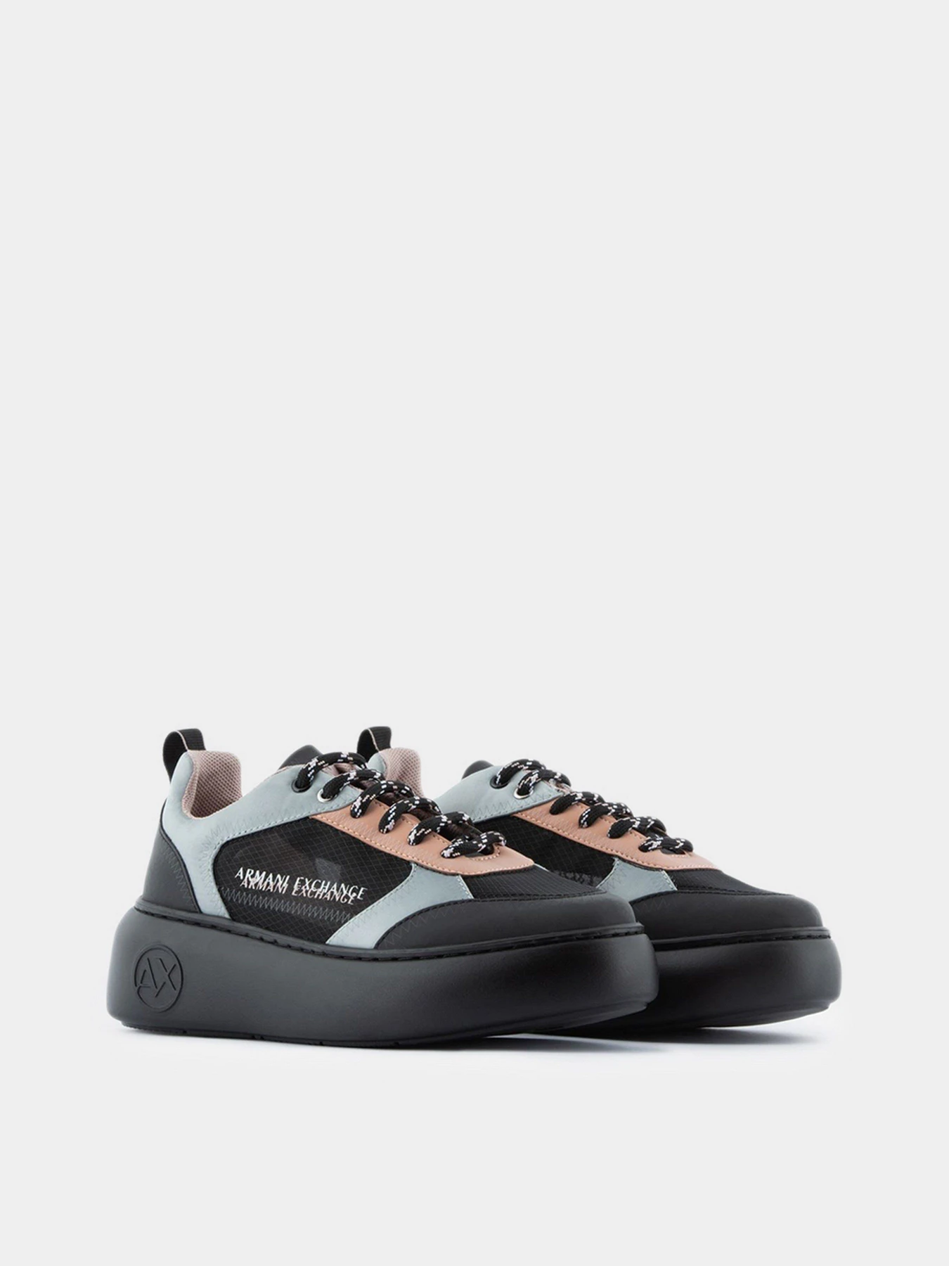 Кроссовки Armani Exchange модель XDX078-XV413-K712 Фото