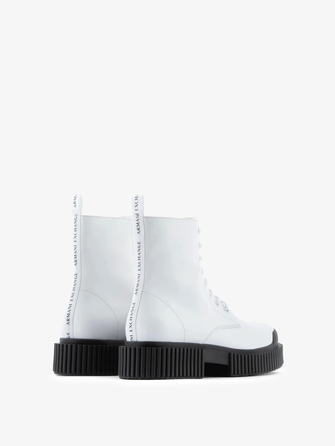 Ботинки и сапоги Armani Exchange модель XDM005-XV628-00001 Ботинки и сапоги Armani Exchange модель XDM005-XV628-00001 Фото