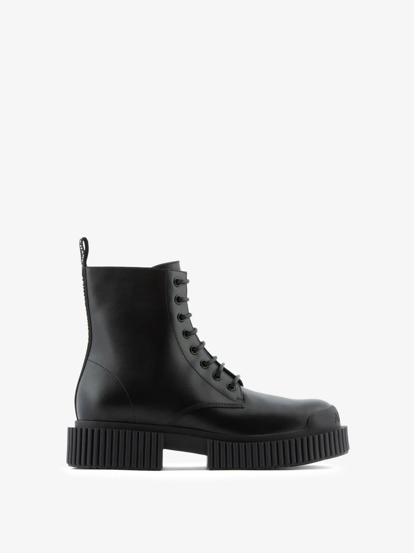Ботинки и сапоги Armani Exchange модель XDM005-XV628-00002 Ботинки и сапоги Armani Exchange модель XDM005-XV628-00002 Фото