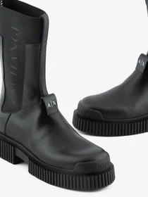 Ботинки и сапоги Armani Exchange модель XDN025-XV630-00002 Фото