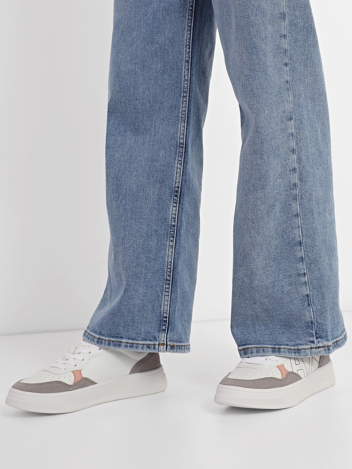 Кросівки Armani Exchange модель XDX103-XV579-K643 Фото