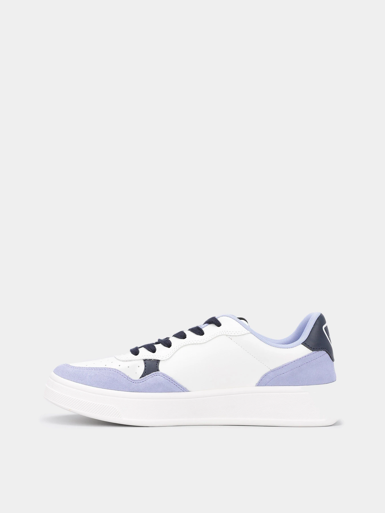 Кросівки Armani Exchange модель XDX103-XV579-S608 Фото