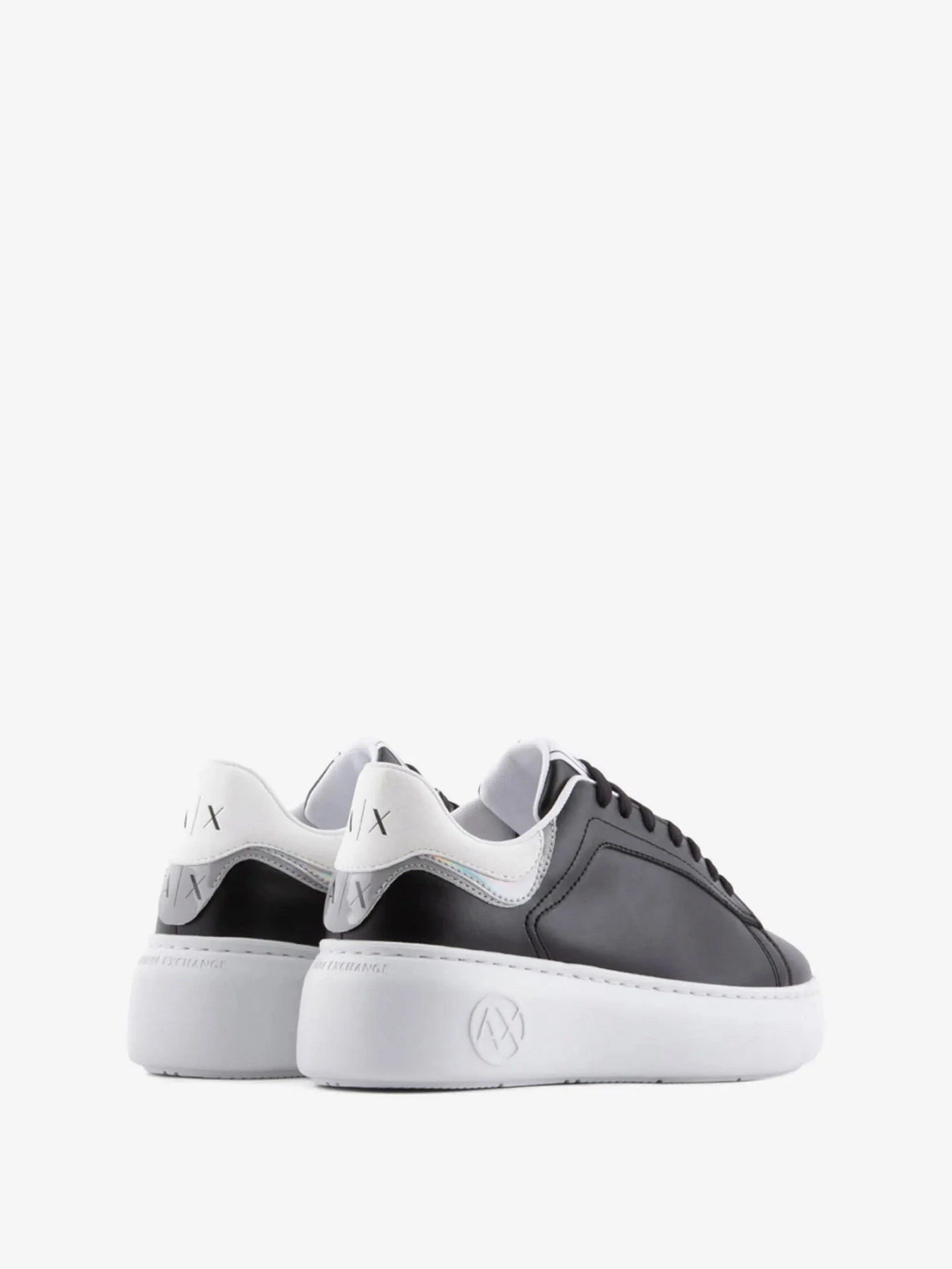 Кросівки Armani Exchange модель XDX108-XV635-S526 Фото