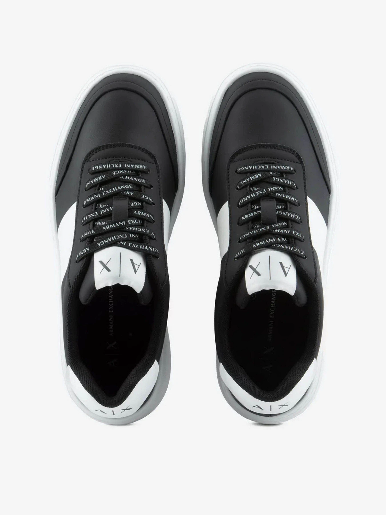 Кроссовки Armani Exchange модель XDX134-XV726-S277 Кроссовки Armani Exchange модель XDX134-XV726-S277 Фото