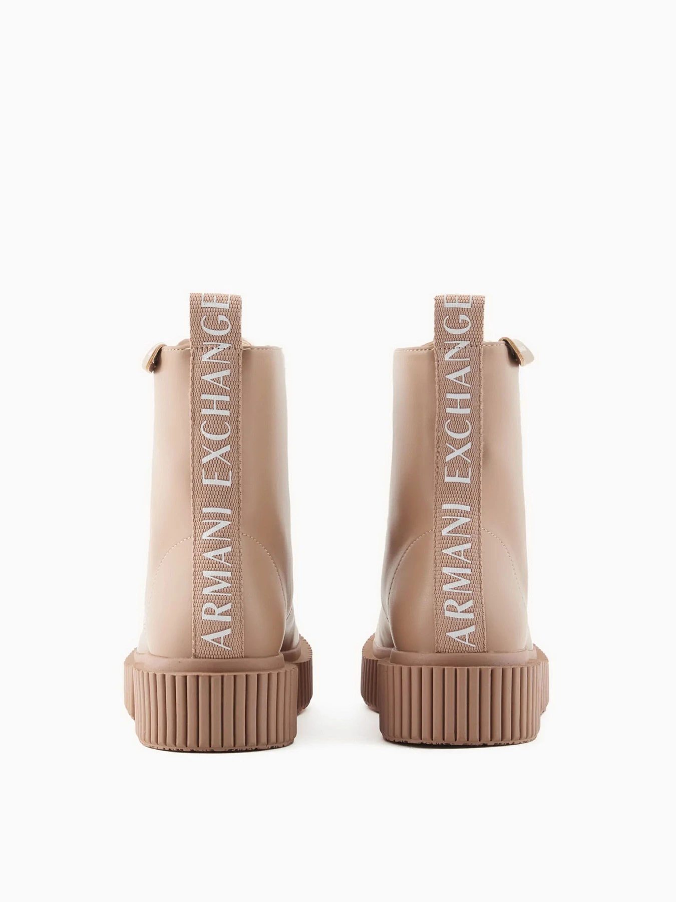 Ботинки и сапоги Armani Exchange модель XDM015-XV789-00558 Ботинки и сапоги Armani Exchange модель XDM015-XV789-00558 Фото