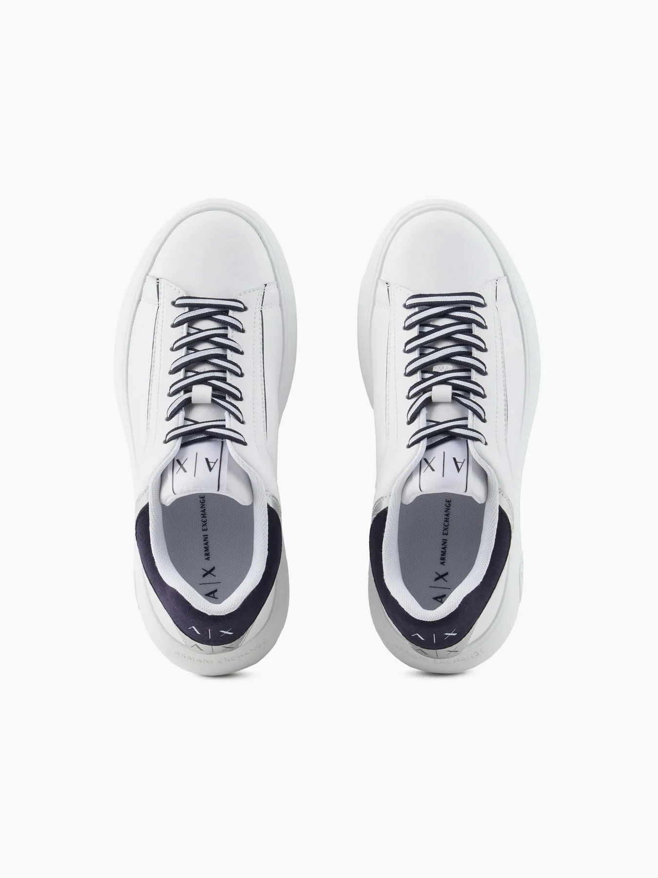 Кроссовки Armani Exchange модель XDX108-XV788-T288 Фото
