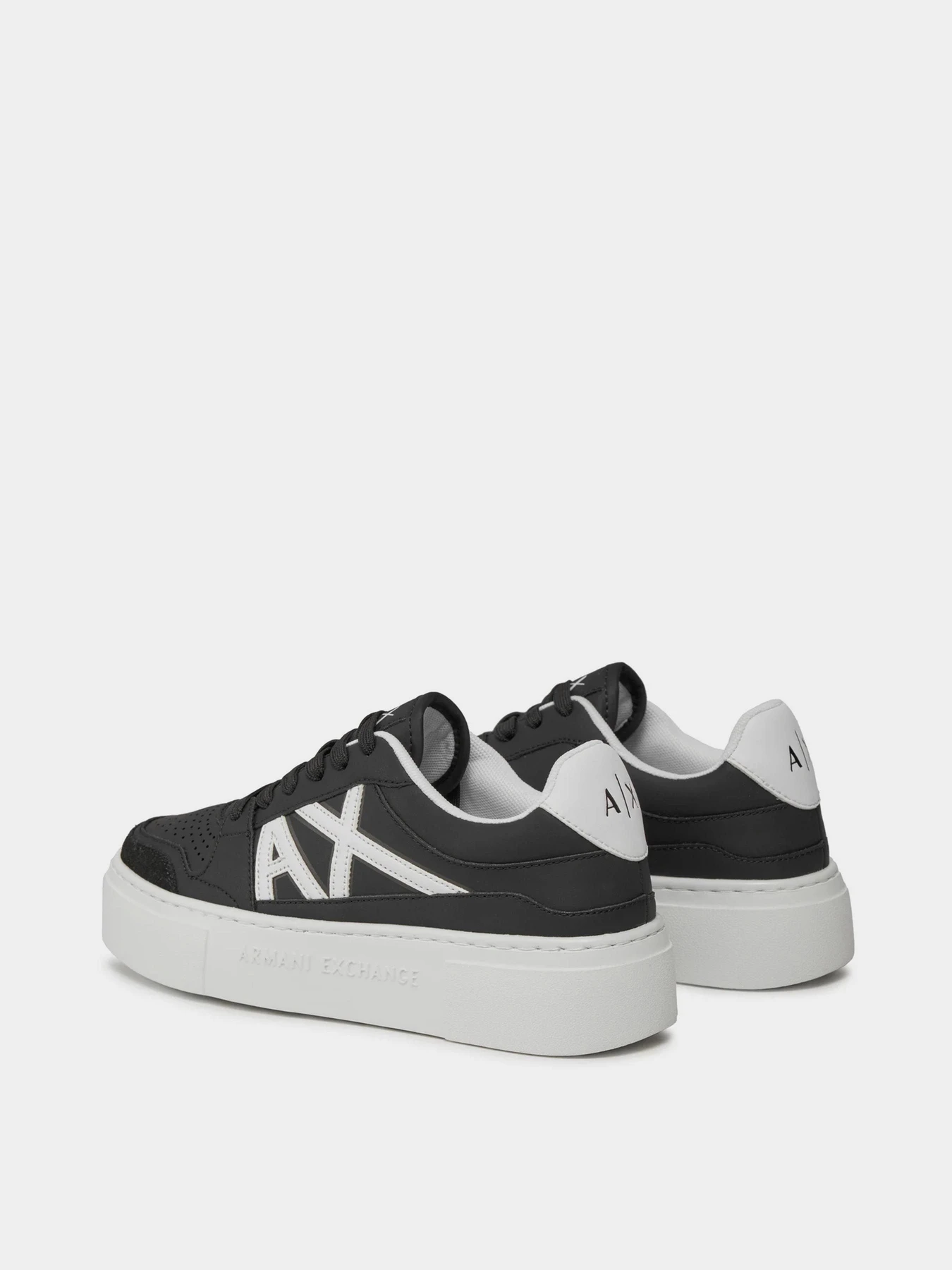 Кроссовки Armani Exchange модель XDX147-XV830-T037 Кроссовки Armani Exchange модель XDX147-XV830-T037 Фото