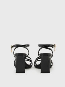 Босоножки Armani Exchange модель XDP048-XV843-00002 Фото