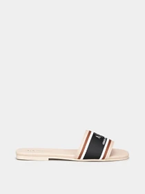 Шльопанці Armani Exchange модель XDP045-XV842-00095 Фото