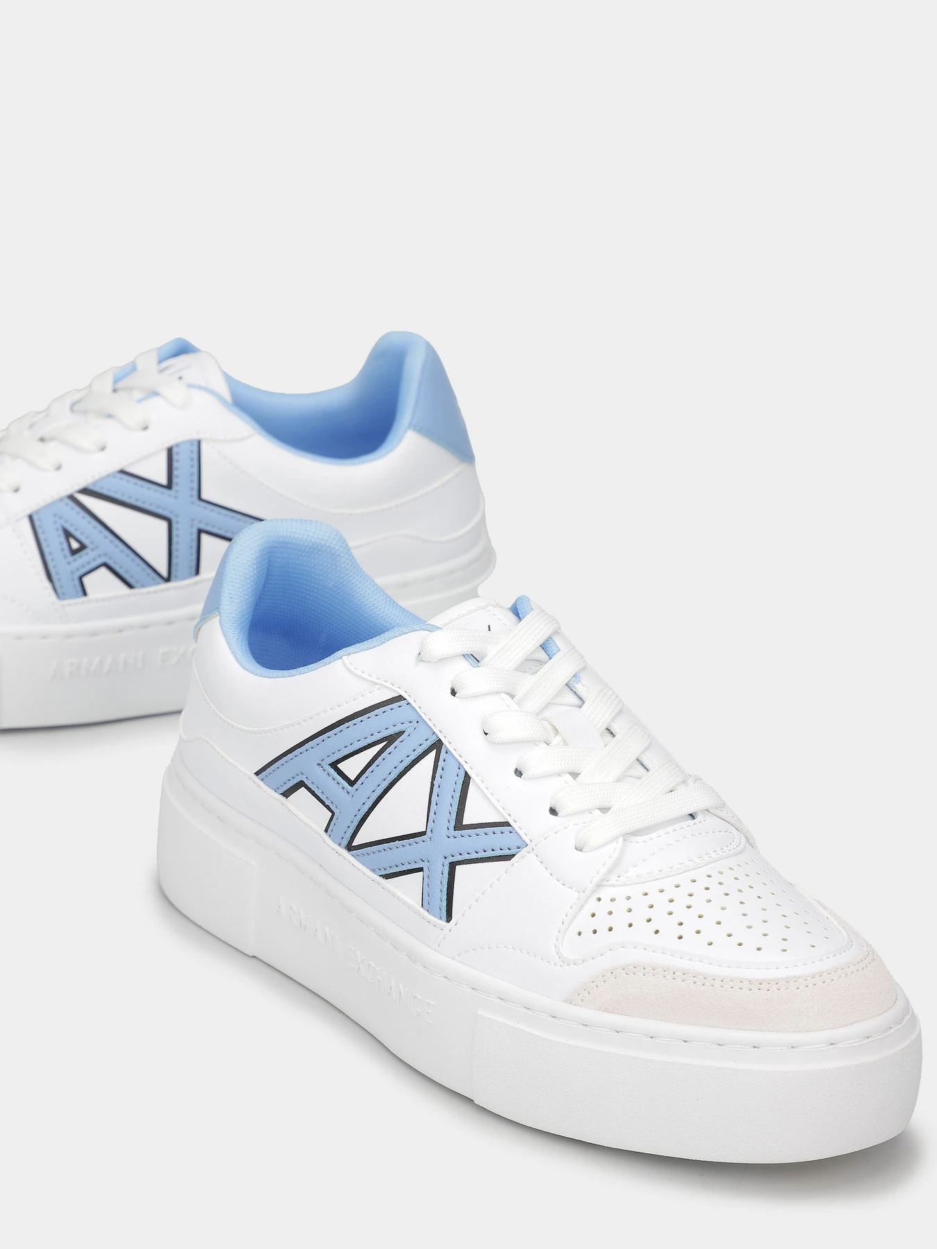 Кроссовки Armani Exchange модель XDX147-XV830-K709 Фото