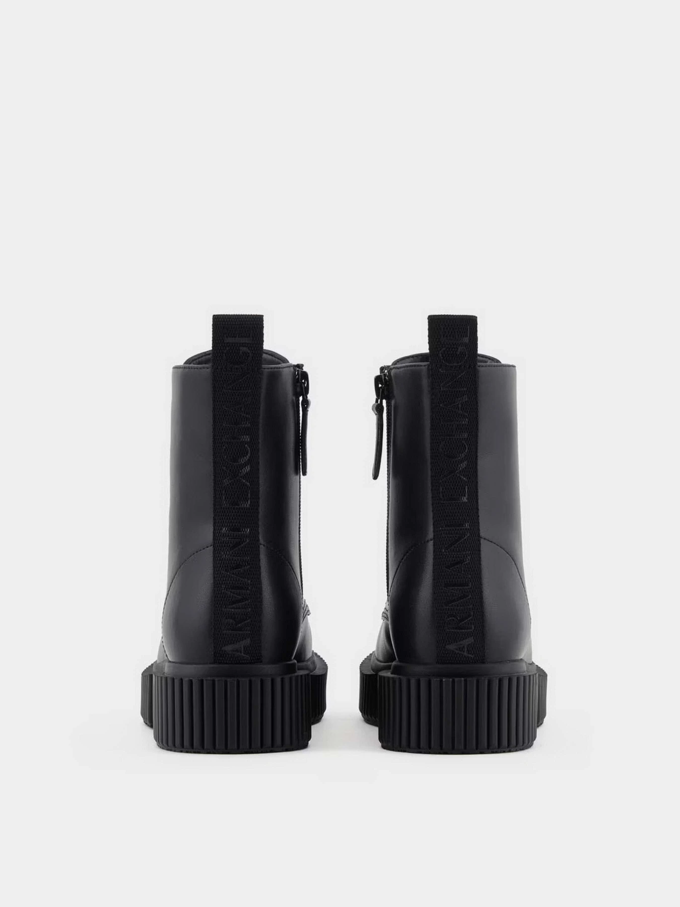Черевики та чоботи Armani Exchange модель XDN031-XV875-00002 Черевики та чоботи Armani Exchange модель XDN031-XV875-00002 Фото