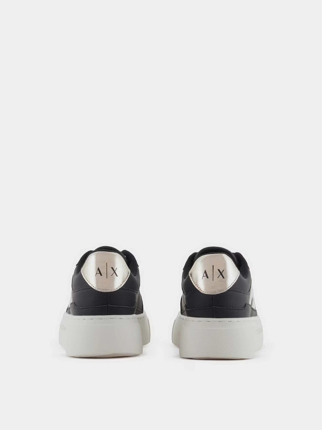 Кросівки Armani Exchange модель XDX147-XV830-T780 Кросівки Armani Exchange модель XDX147-XV830-T780 Фото