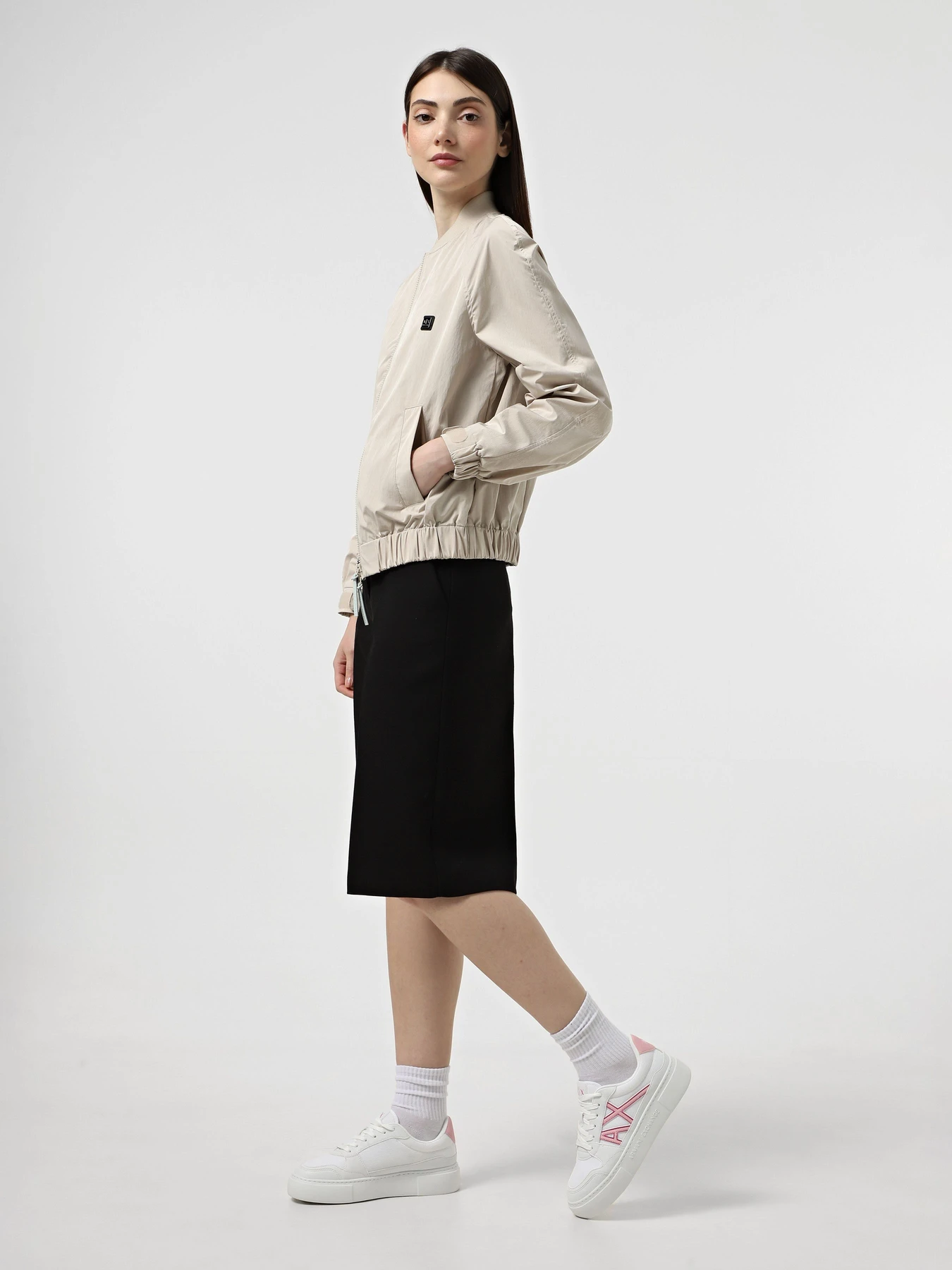 Кроссовки Armani Exchange модель XDX178-XV929-S935 Фото