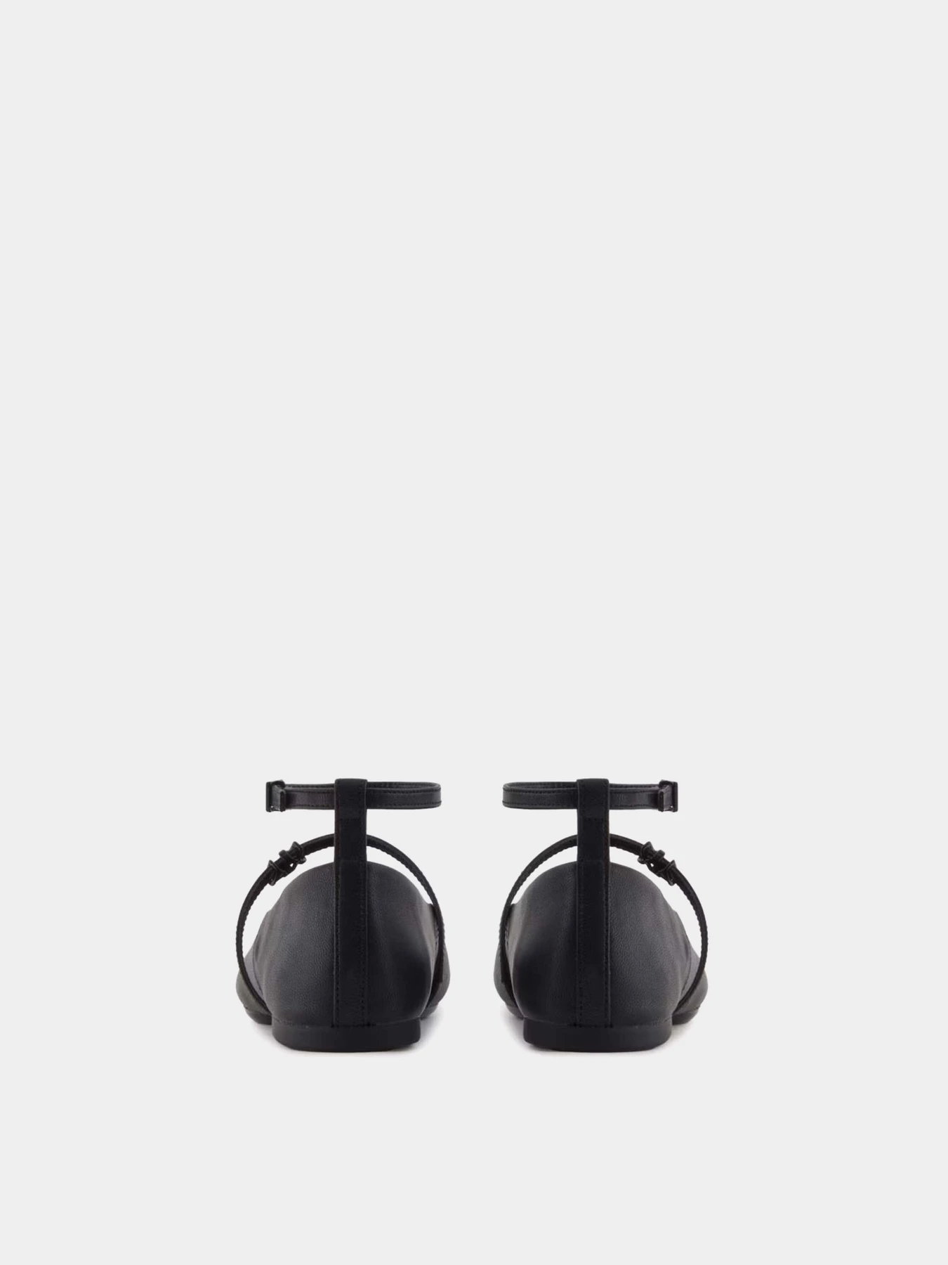 Туфли и лоферы Armani Exchange модель XDD004-XV841-00002 Туфли и лоферы Armani Exchange модель XDD004-XV841-00002 Фото