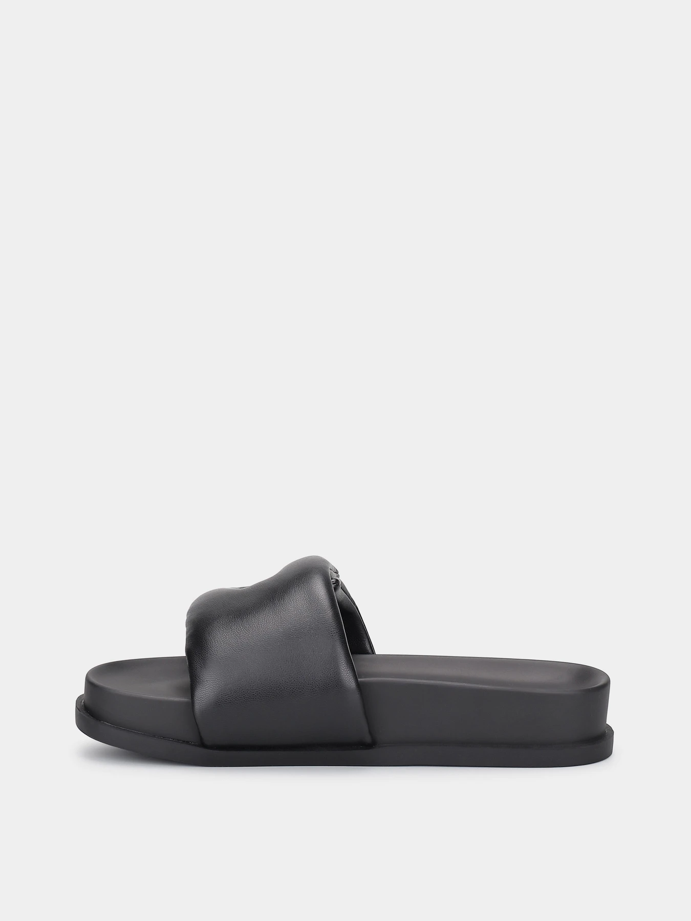 Шльопанці Armani Exchange модель XDP061-XV926-00002 Фото