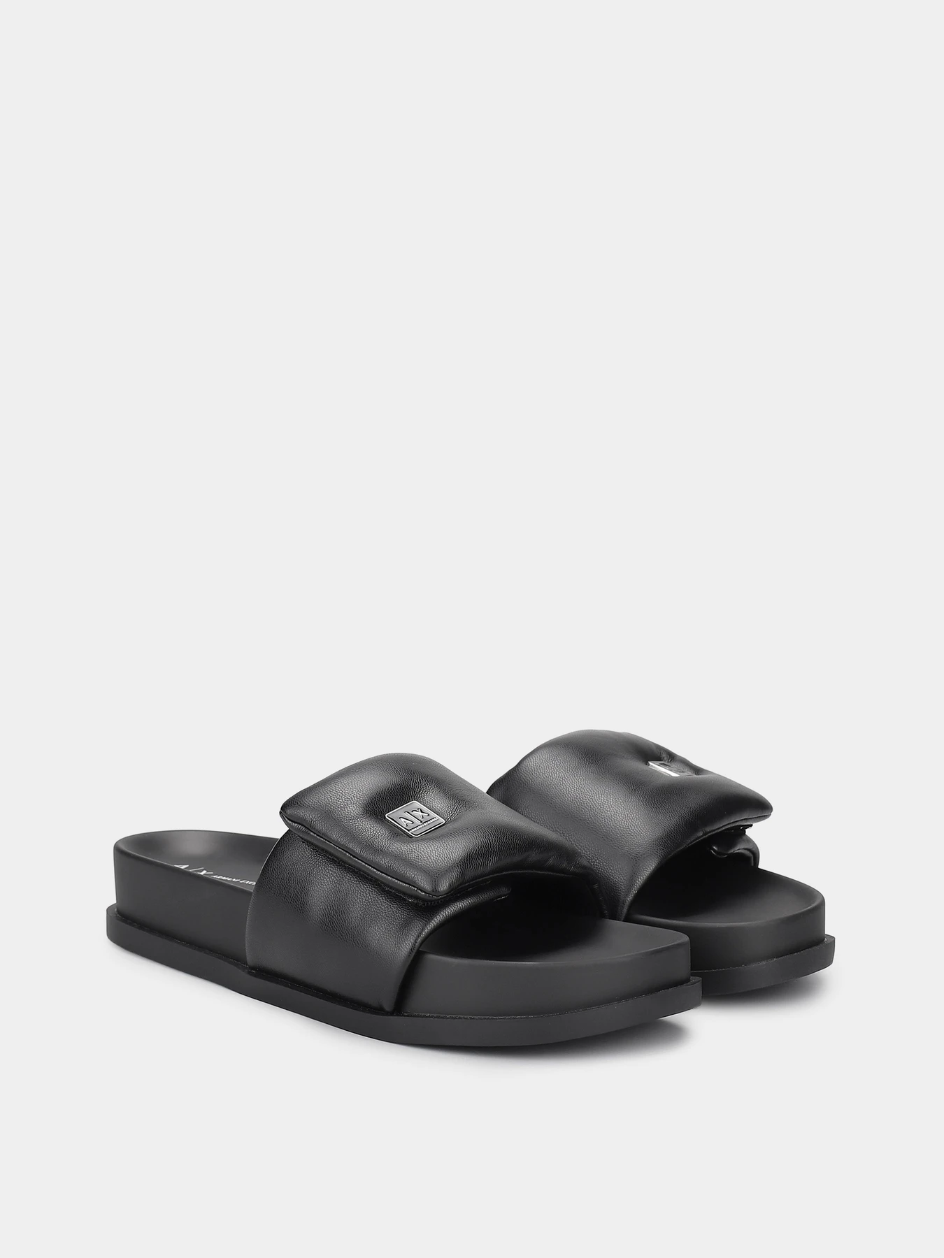 Шльопанці Armani Exchange модель XDP061-XV926-00002 Фото