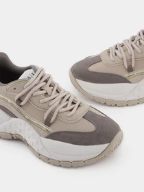 Кроссовки Armani Exchange модель XW001627-AF17447-M1176 Фото