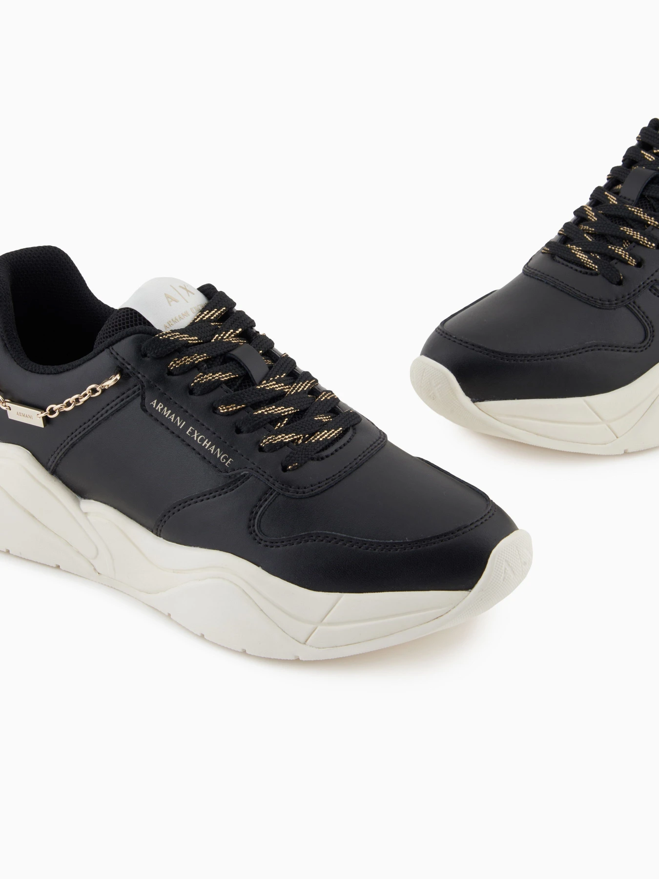 Кросівки Armani Exchange модель XW001617-AF17443-MC005 Фото
