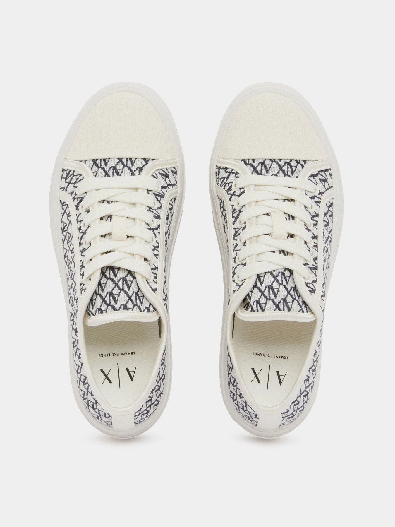 Кеди Armani Exchange модель XW002786-AF23055-MZ266 Фото