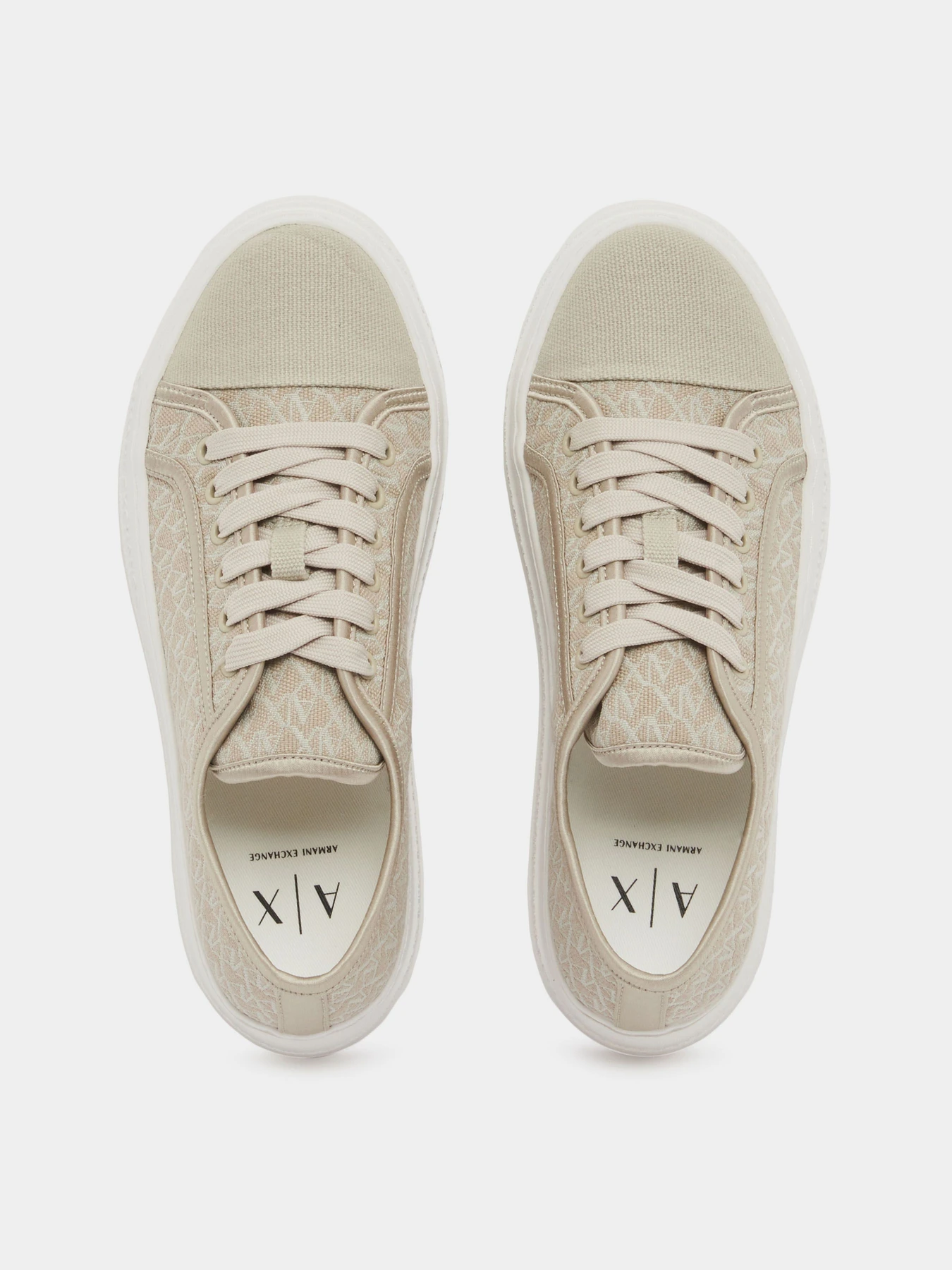 Кеди Armani Exchange модель XW002786-AF23055-MZ738 Кеди Armani Exchange модель XW002786-AF23055-MZ738 Фото