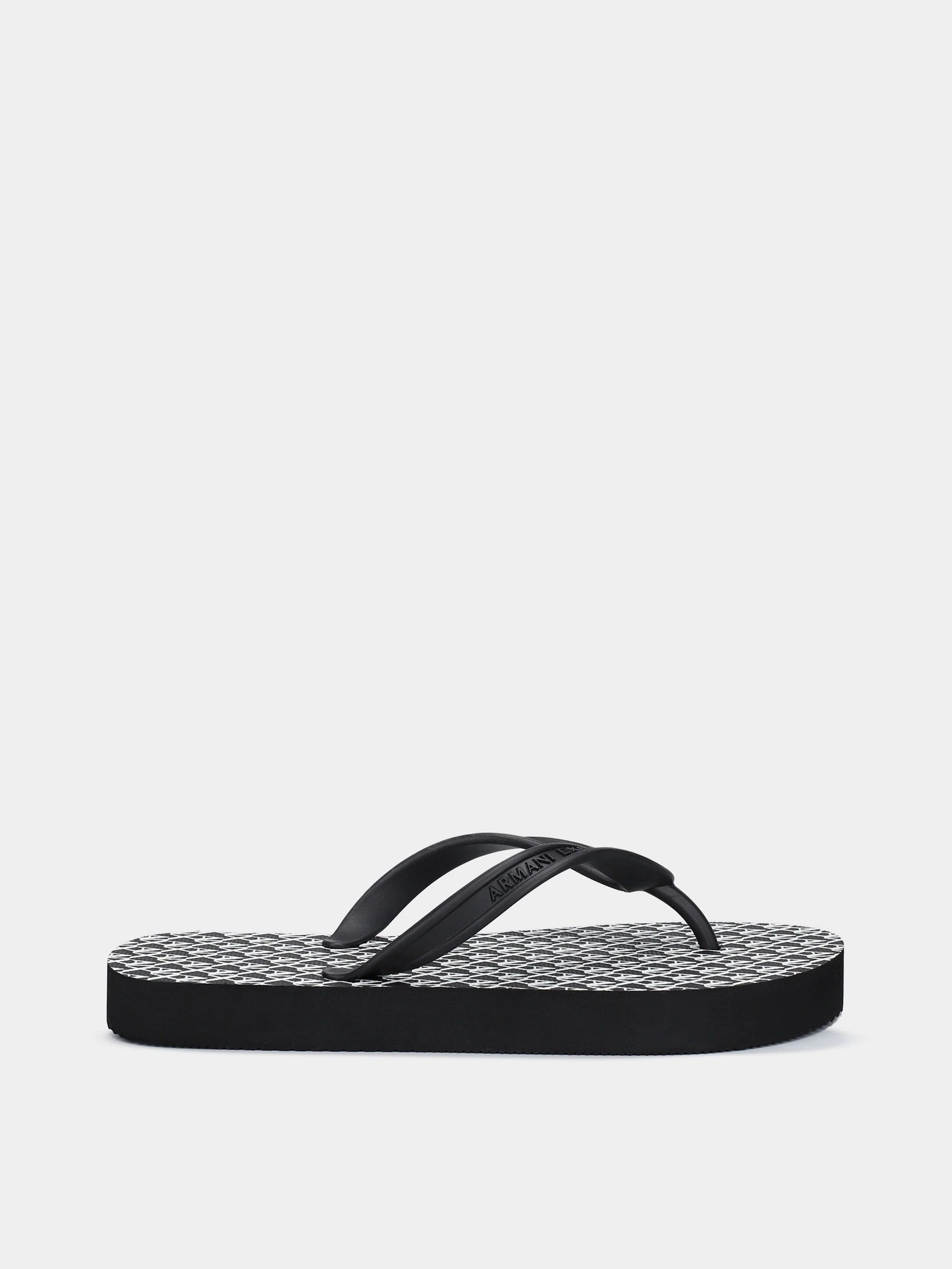 Шльопанці Armani Exchange модель XDQ010-XV700-MC482 Шльопанці Armani Exchange модель XDQ010-XV700-MC482 Фото