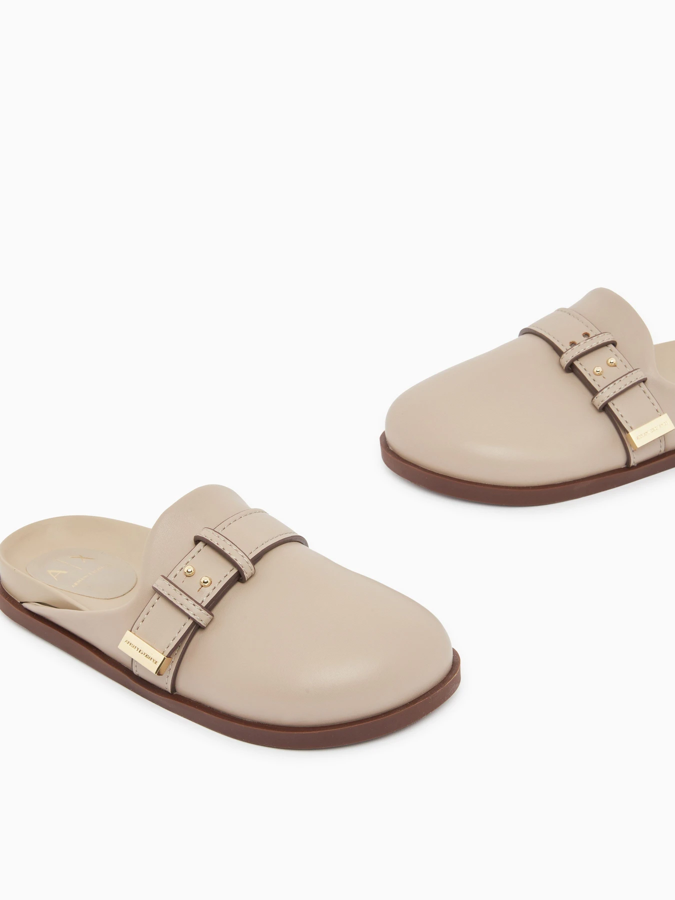 Шлёпанцы Armani Exchange модель XW002577-AF21266-U6223 Шлёпанцы Armani Exchange модель XW002577-AF21266-U6223 Фото