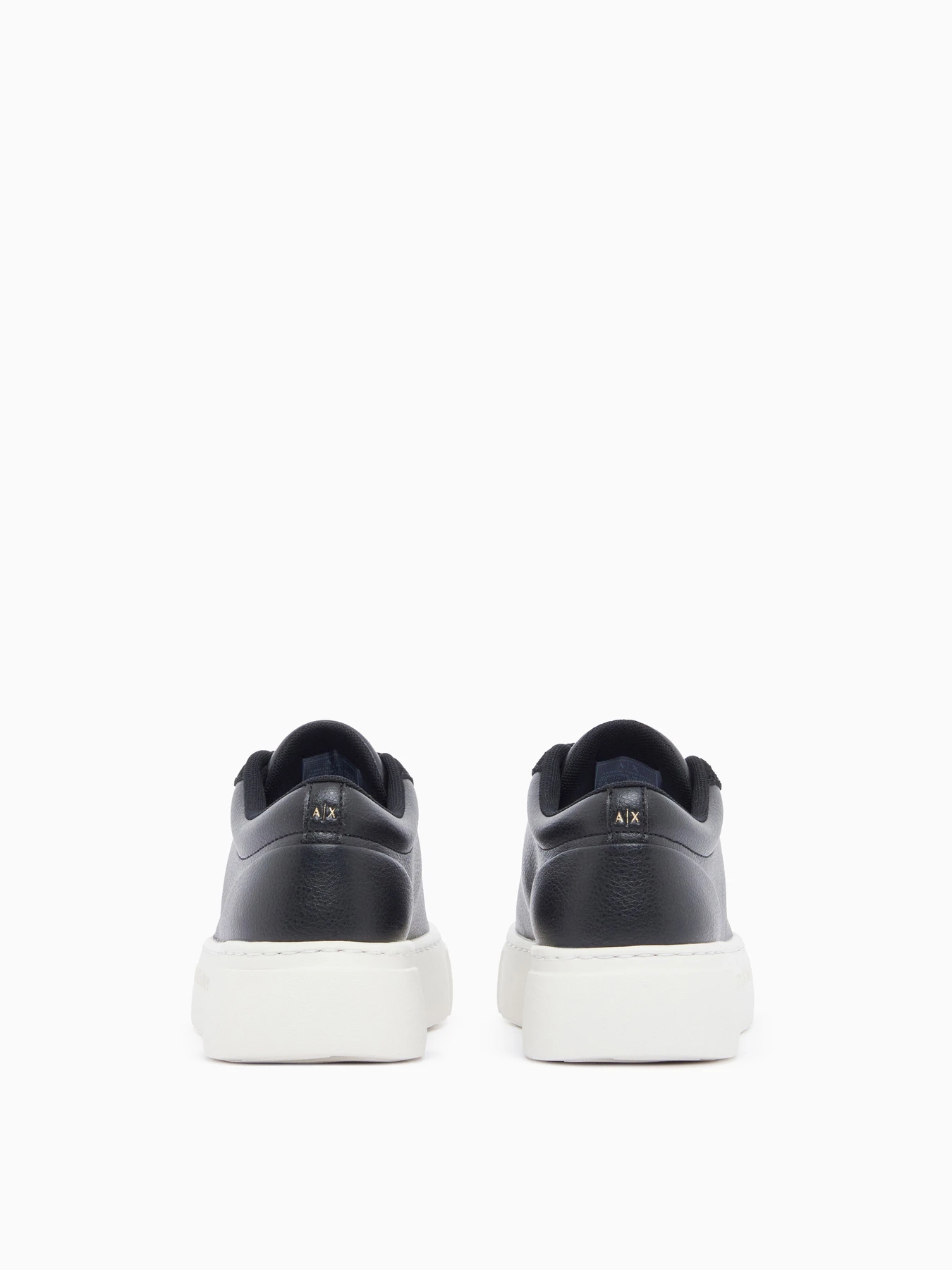 Кеди Armani Exchange модель XW003065-AF28674-UC001 Кеди Armani Exchange модель XW003065-AF28674-UC001 Фото