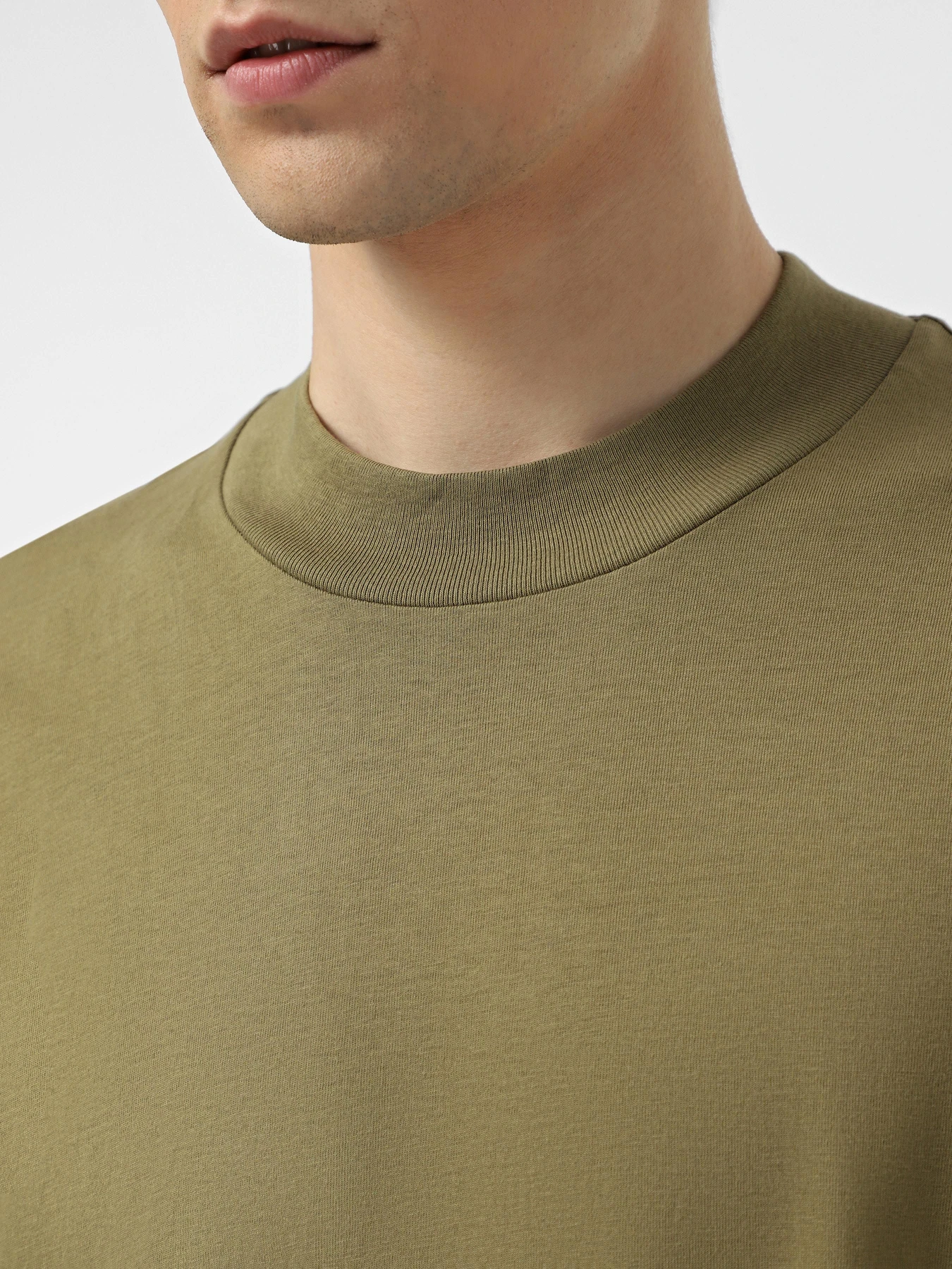 Футболки и поло Weekday модель 775788_KHAKI Футболки и поло Weekday модель 775788_KHAKI Фото