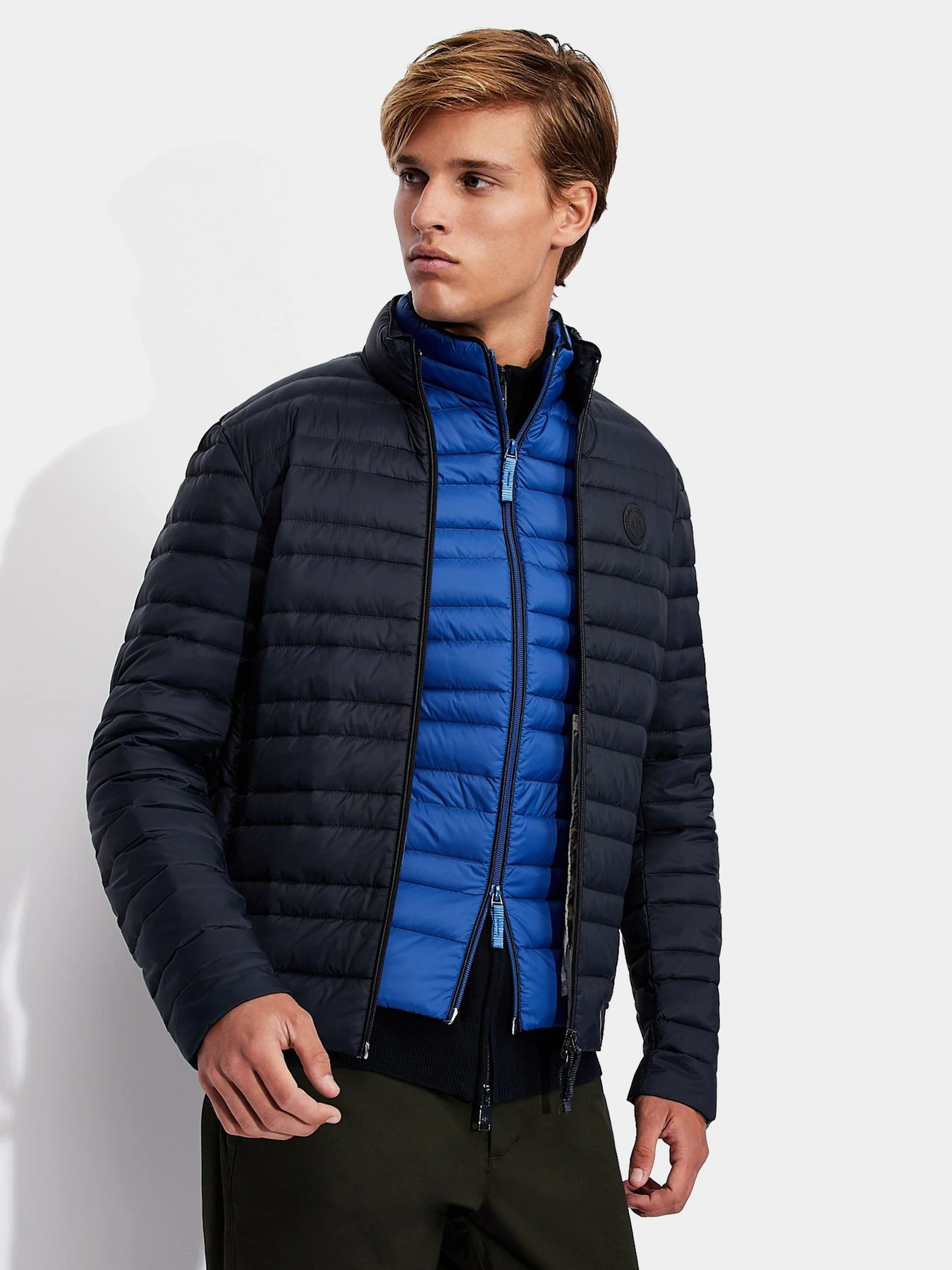 Куртки та дублянки Armani Exchange модель 8NZB51-ZNW3Z-0514 Куртки та дублянки Armani Exchange модель 8NZB51-ZNW3Z-0514 Фото