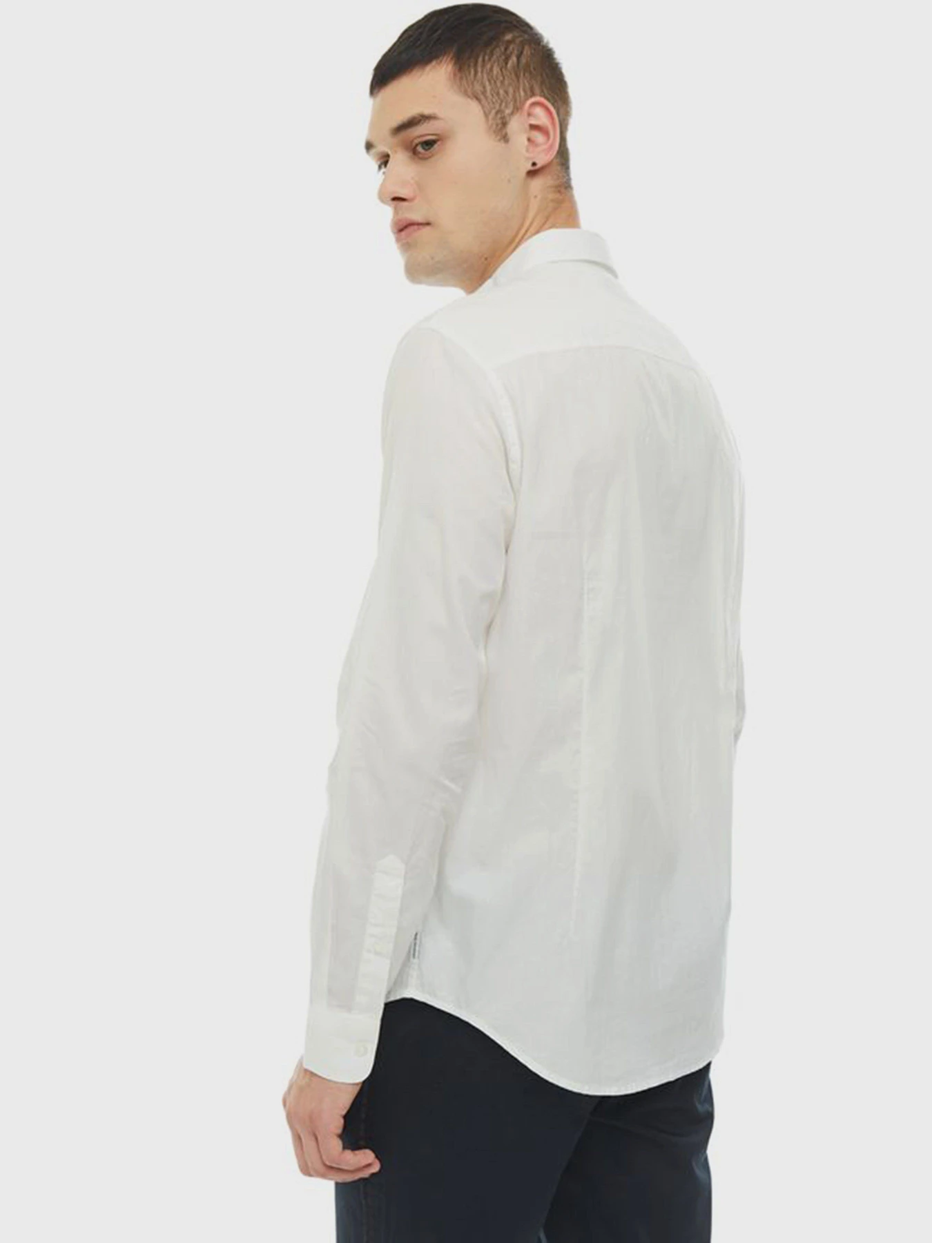 Рубашки Armani Exchange модель 8NZCP1-ZNBJZ-1100 Рубашки Armani Exchange модель 8NZCP1-ZNBJZ-1100 Фото