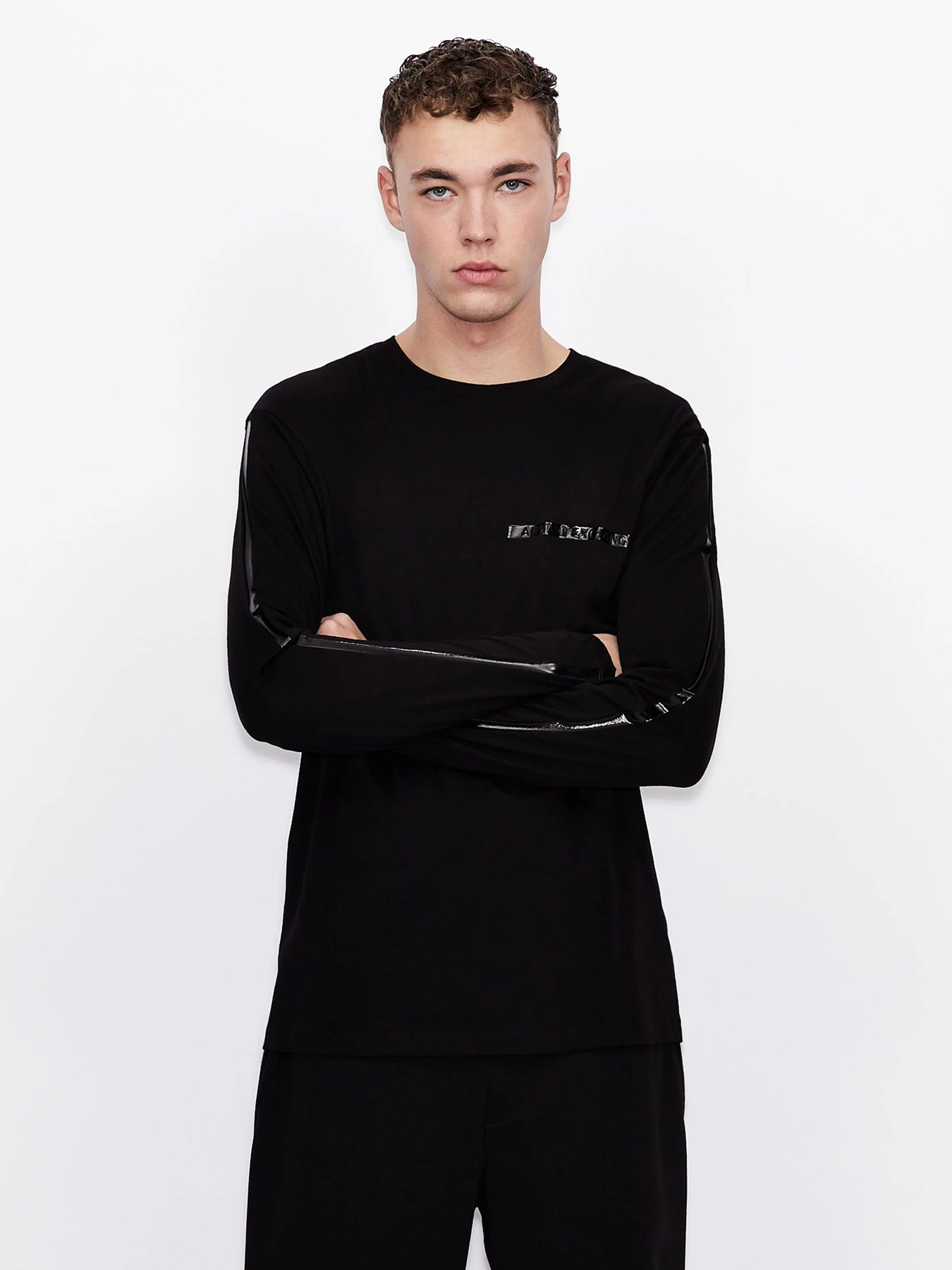 Футболки и поло Armani Exchange модель 3KZTFE-ZJH4Z-1200 Фото