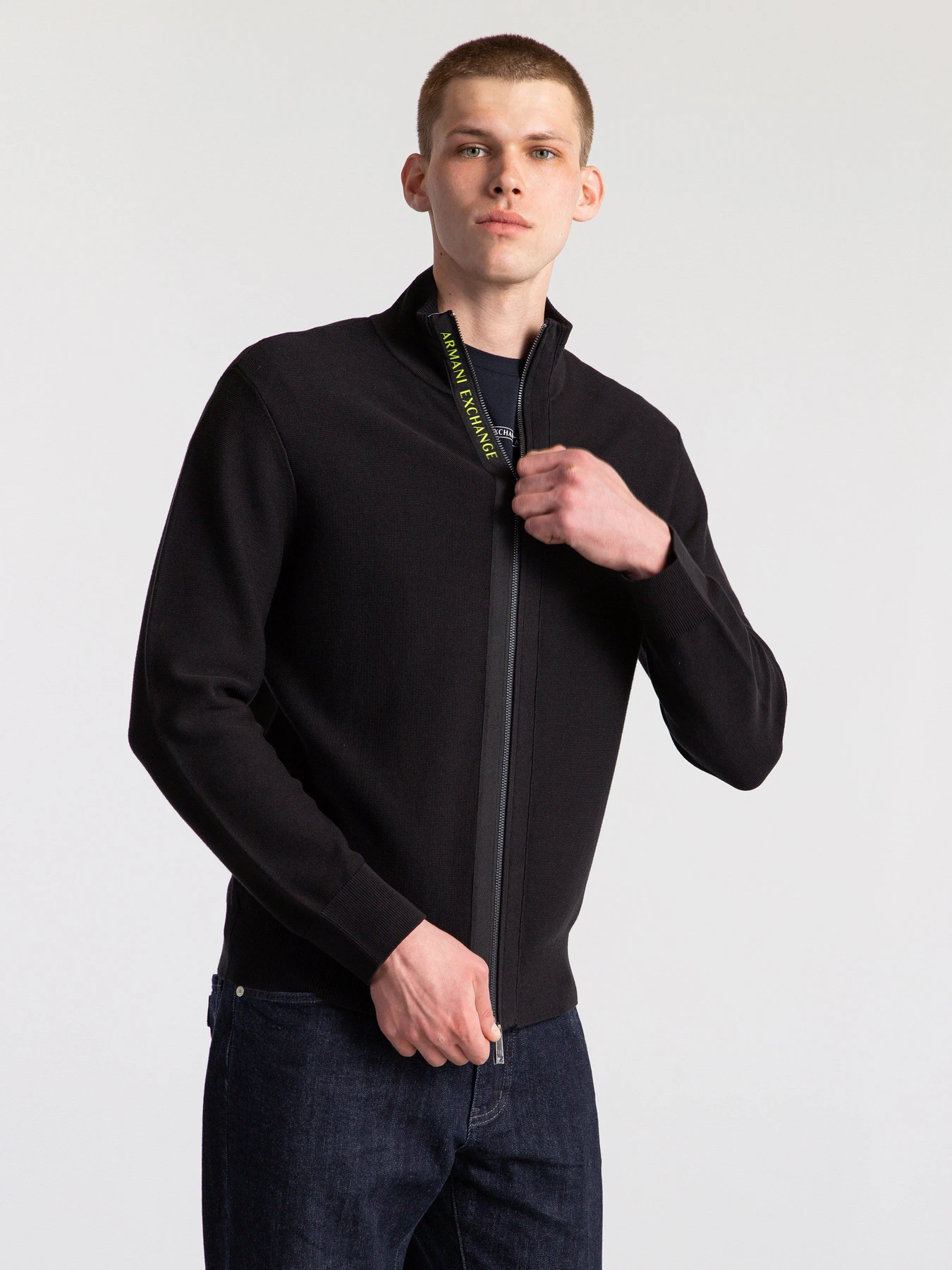 Свитры и кардиганы Armani Exchange модель 3KZE1A-ZMW6Z-1200 Свитры и кардиганы Armani Exchange модель 3KZE1A-ZMW6Z-1200 Фото