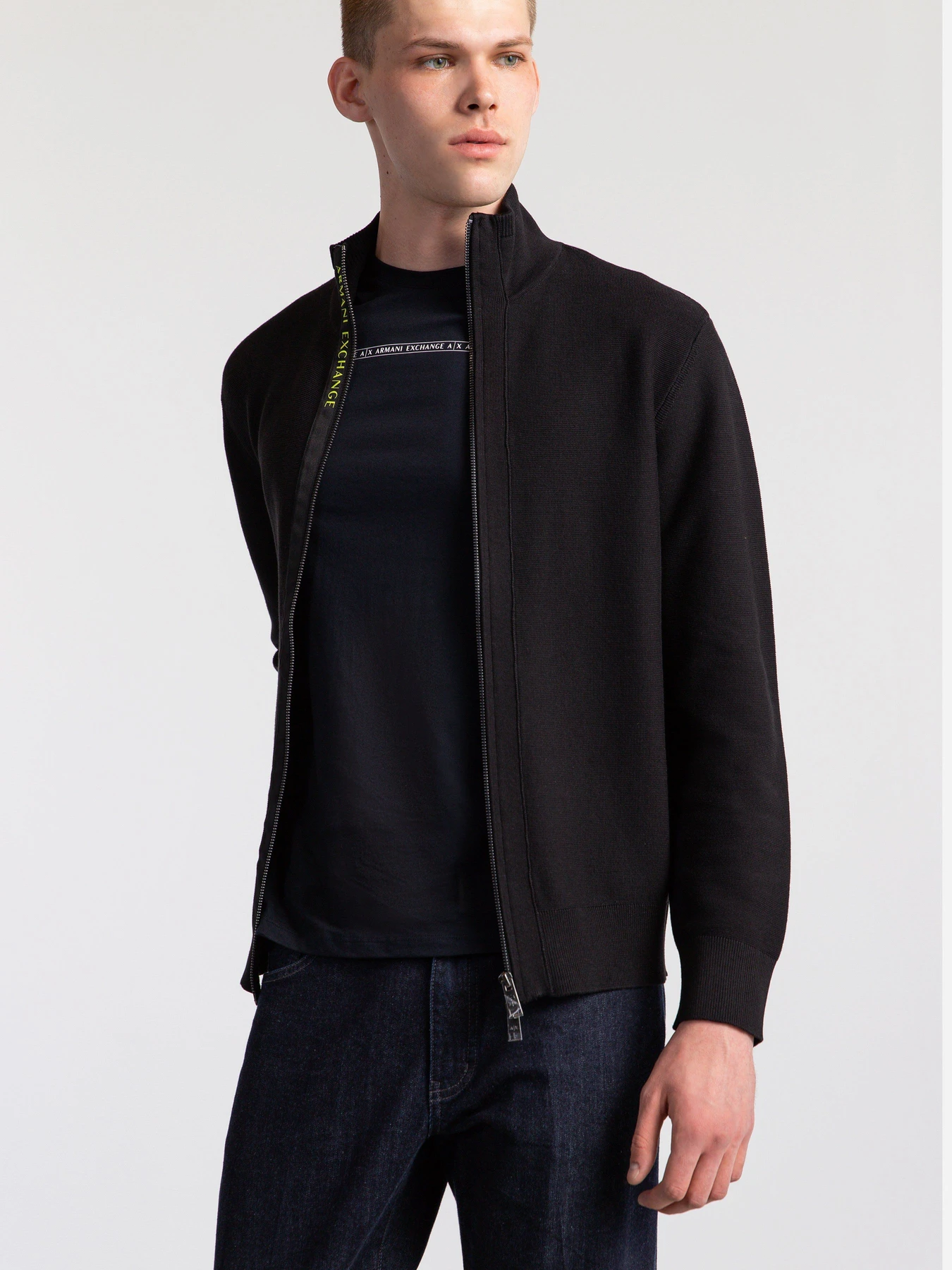 Свитры и кардиганы Armani Exchange модель 3KZE1A-ZMW6Z-1200 Свитры и кардиганы Armani Exchange модель 3KZE1A-ZMW6Z-1200 Фото