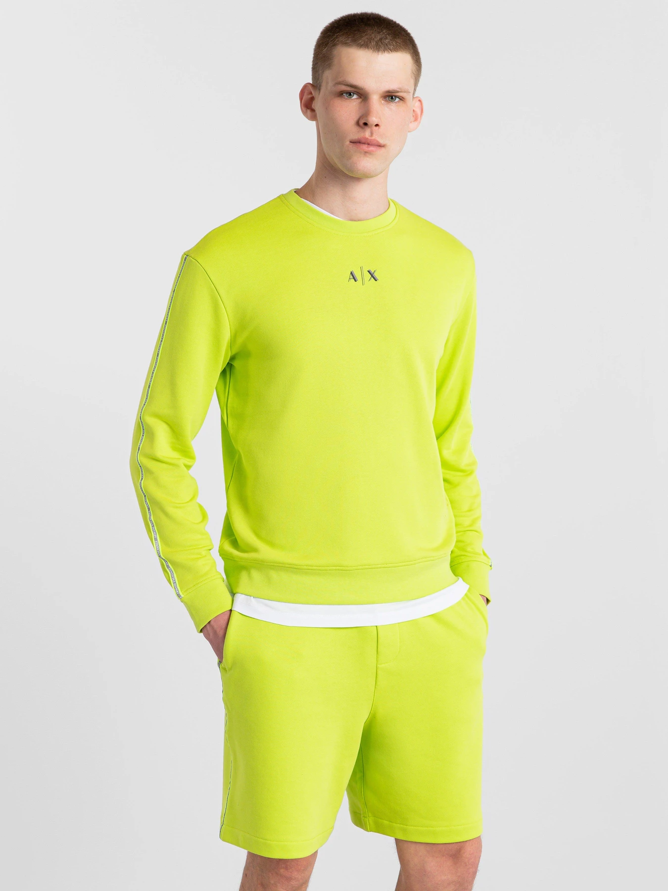 Худи и свитшоты Armani Exchange модель 3KZMGD-ZJ6HZ-1853 Худи и свитшоты Armani Exchange модель 3KZMGD-ZJ6HZ-1853 Фото