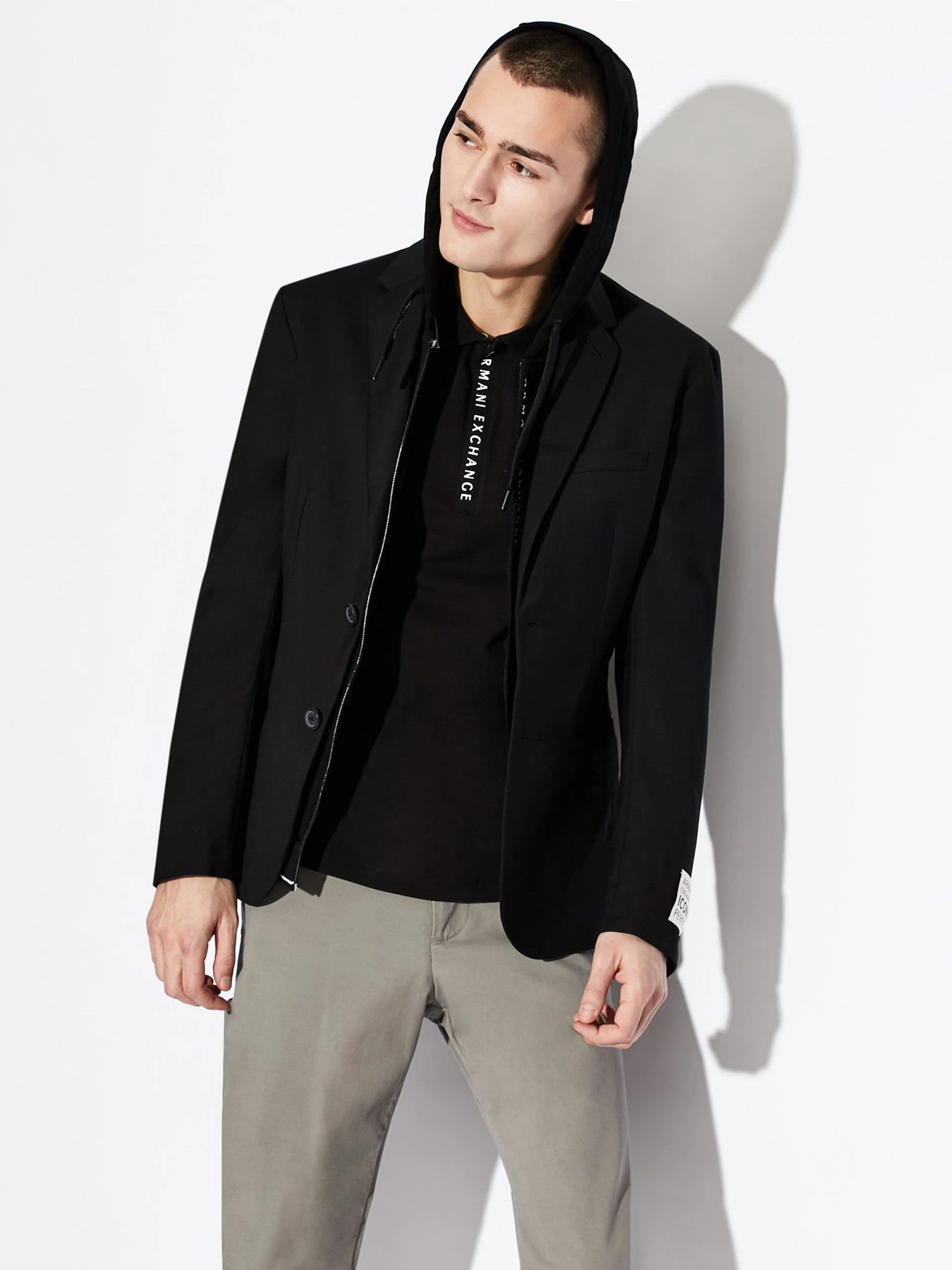 Футболки и поло Armani Exchange модель 8NZF71-ZJH2Z-1200 Футболки и поло Armani Exchange модель 8NZF71-ZJH2Z-1200 Фото