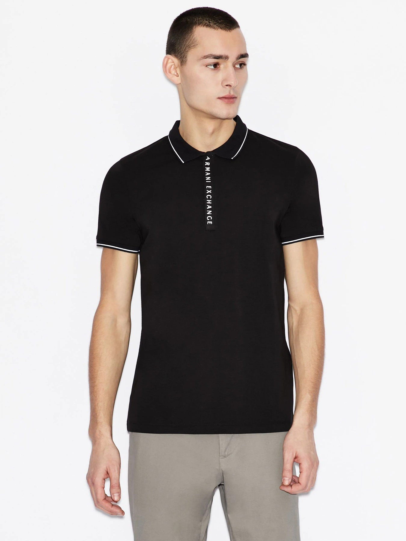 Футболки и поло Armani Exchange модель 8NZF71-ZJH2Z-1200 Футболки и поло Armani Exchange модель 8NZF71-ZJH2Z-1200 Фото