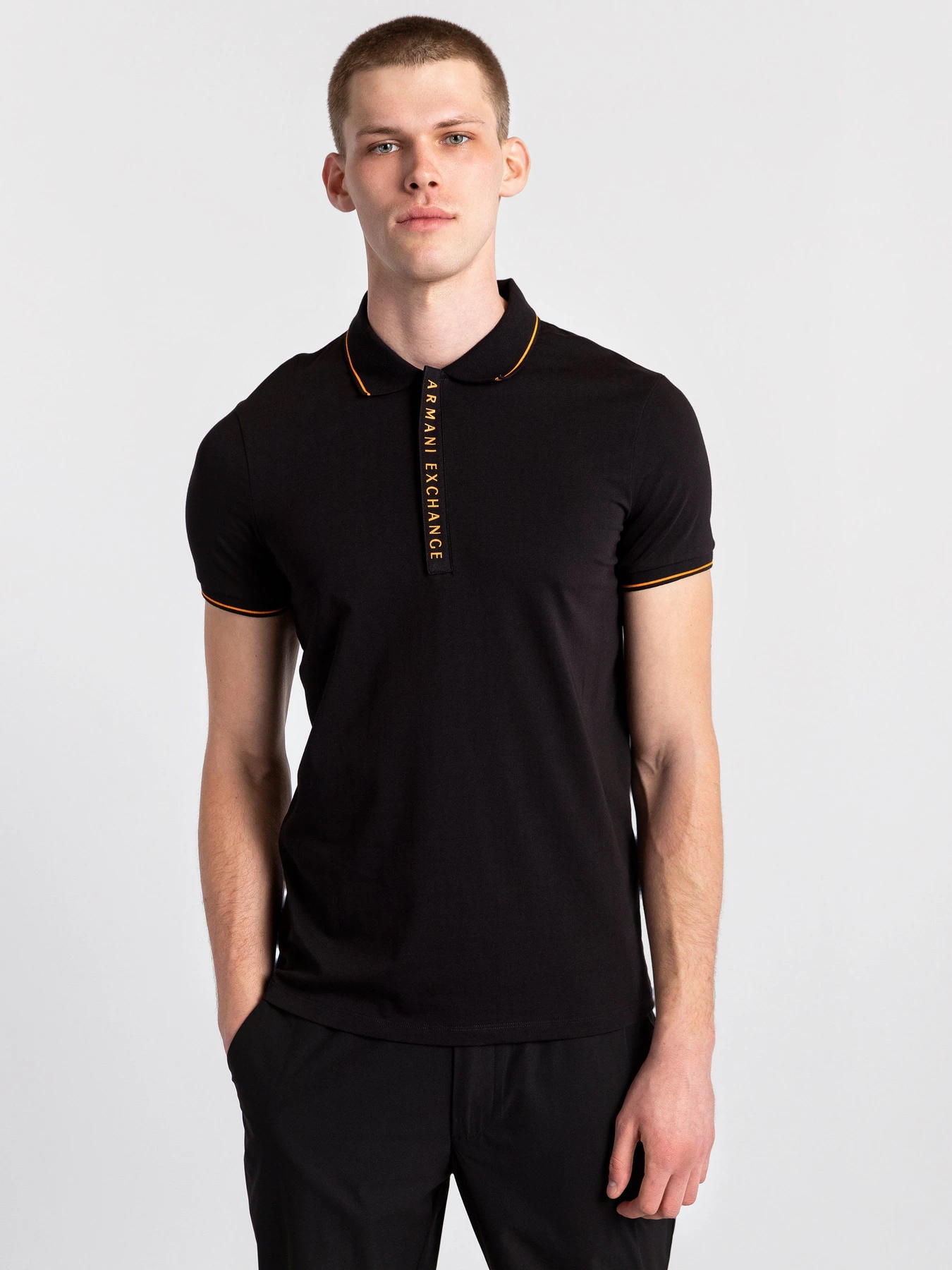 Футболки и поло Armani Exchange модель 8NZF71-ZJH2Z-2268 Фото