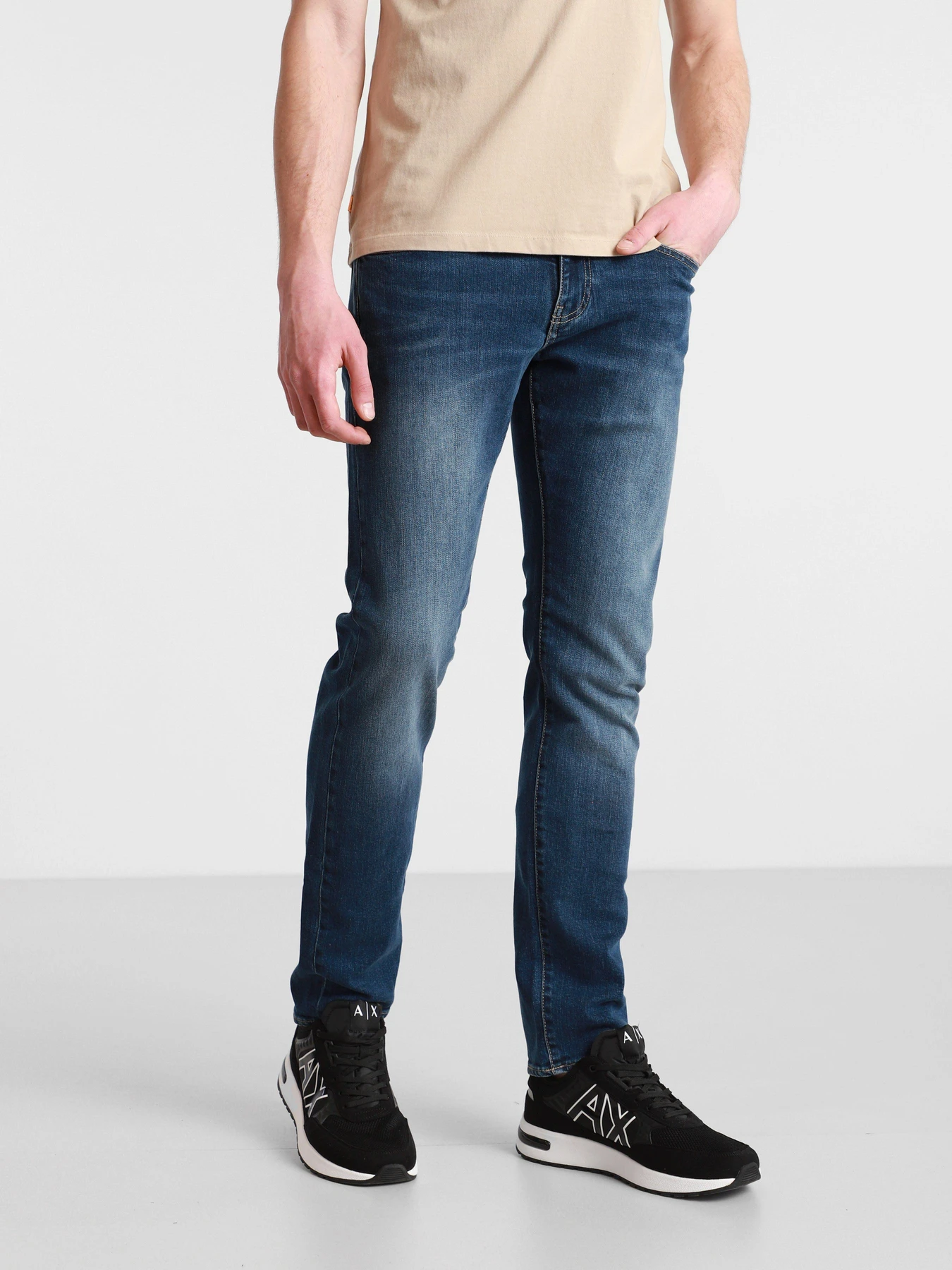 Джинсы Armani Exchange Slim модель 8NZJ13-Z3DXZ-1500 Джинсы Armani Exchange Slim модель 8NZJ13-Z3DXZ-1500 Фото