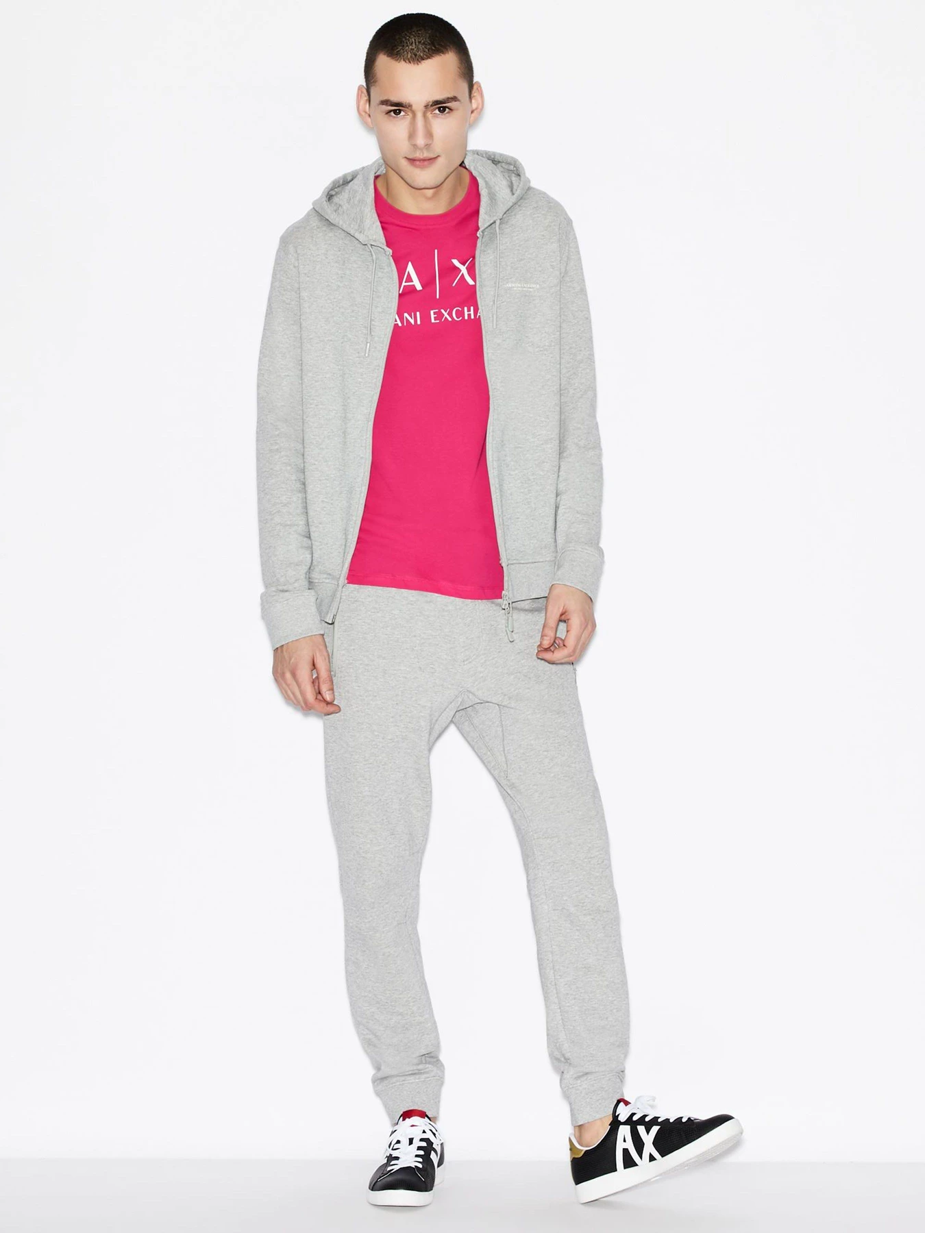 Худи и свитшоты Armani Exchange модель 8NZM95-ZJKRZ-3901 Худи и свитшоты Armani Exchange модель 8NZM95-ZJKRZ-3901 Фото