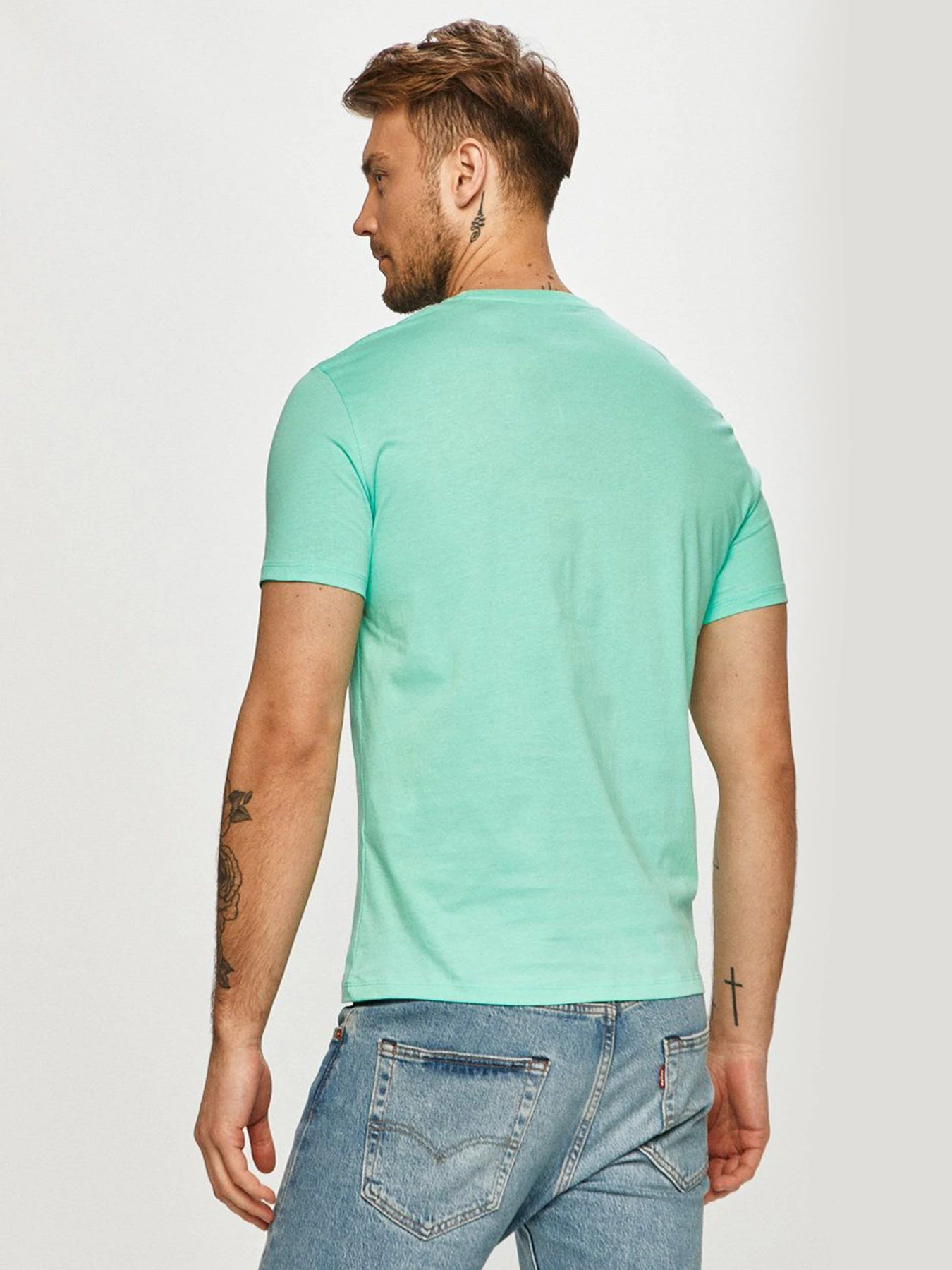 Футболки і поло Armani Exchange модель 3KZTGN-ZJ7PZ-1856 Футболки і поло Armani Exchange модель 3KZTGN-ZJ7PZ-1856 Фото