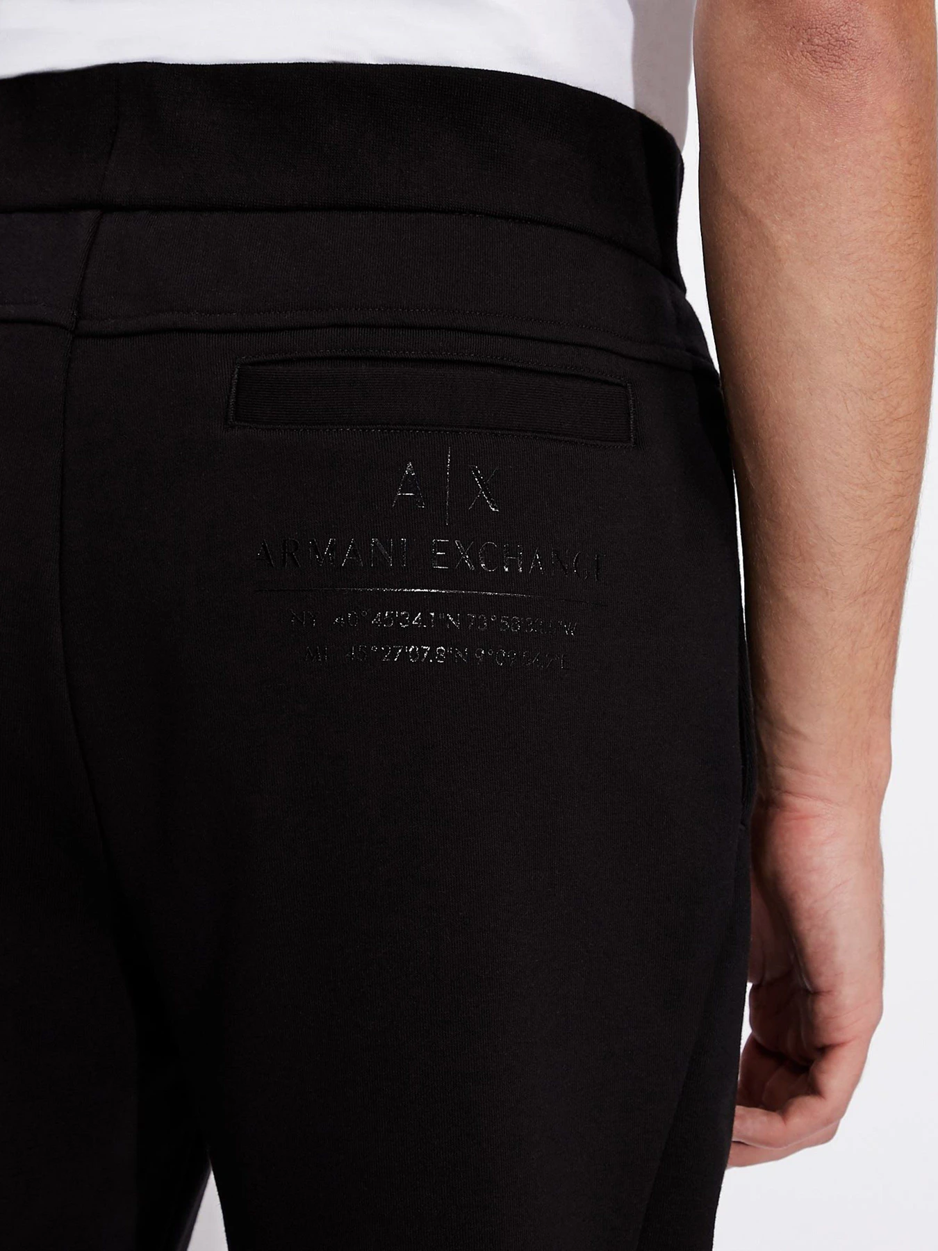 Брюки Armani Exchange модель 3KZPFE-ZJ9FZ-1200 Брюки Armani Exchange модель 3KZPFE-ZJ9FZ-1200 Фото