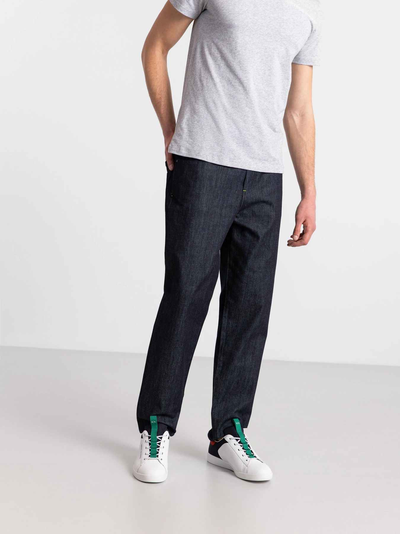 Джинси Armani Exchange модель 3KZJ30-Z1FZZ-1500 Джинси Armani Exchange модель 3KZJ30-Z1FZZ-1500 Фото