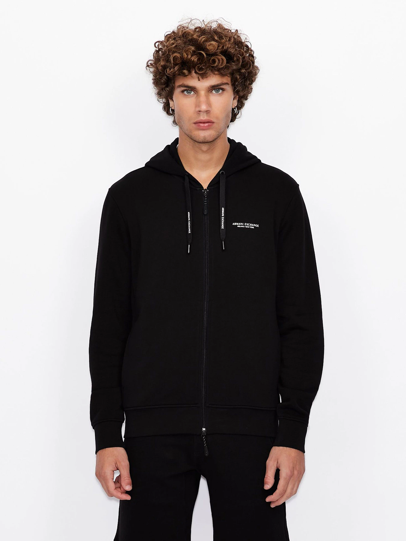 Худи и свитшоты Armani Exchange модель 8NZM95-ZJKRZ-1200 Худи и свитшоты Armani Exchange модель 8NZM95-ZJKRZ-1200 Фото